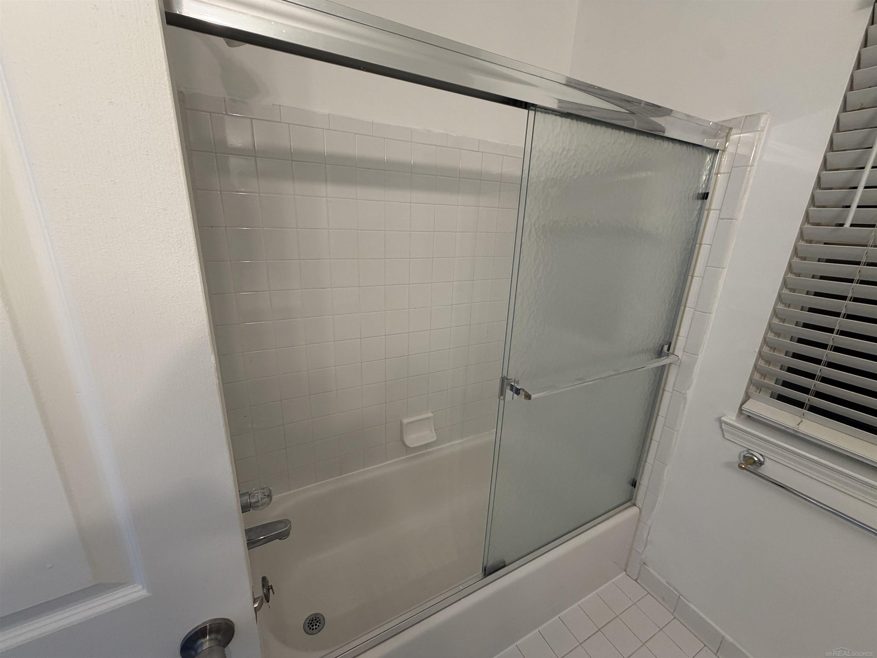 44411 Sunnyside Drive, Sterling Heights, MI, 48313