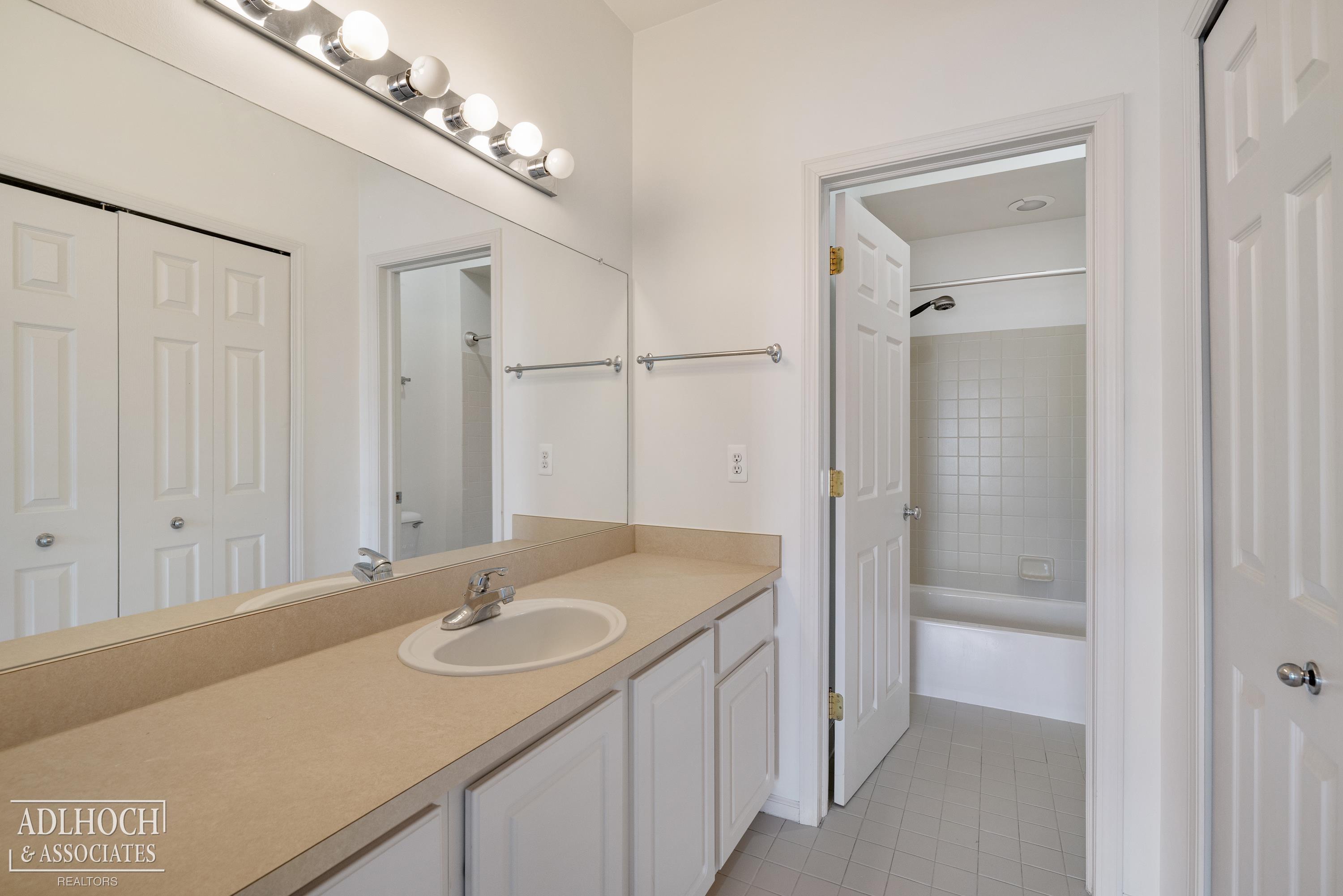 25729 Maritime South Circle, Harrison Twp, MI, 48045