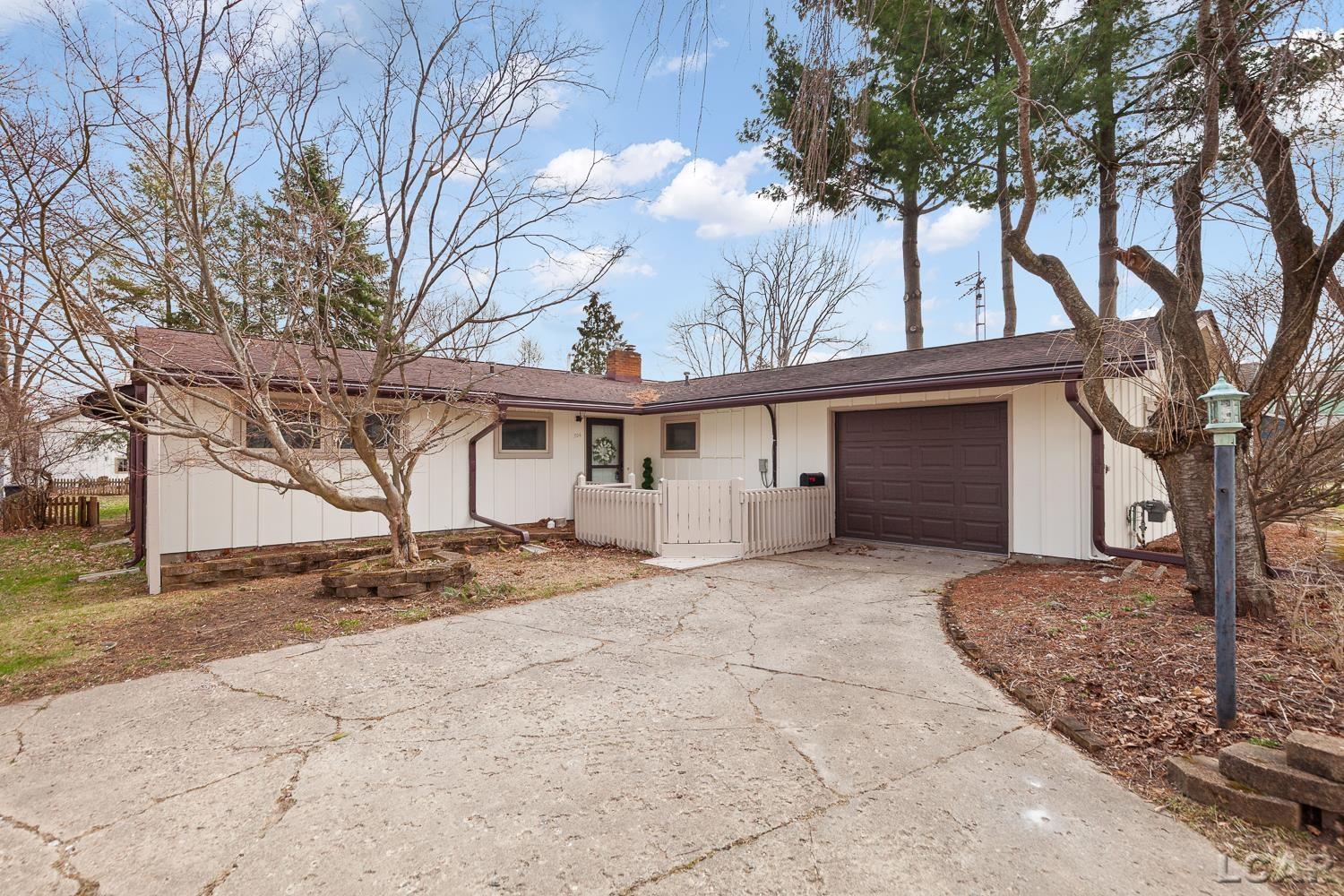 306 N Van Buren Street, Tecumseh, MI, 49286