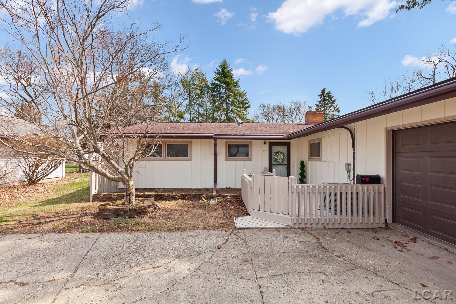 306 N Van Buren Street, Tecumseh, MI, 49286