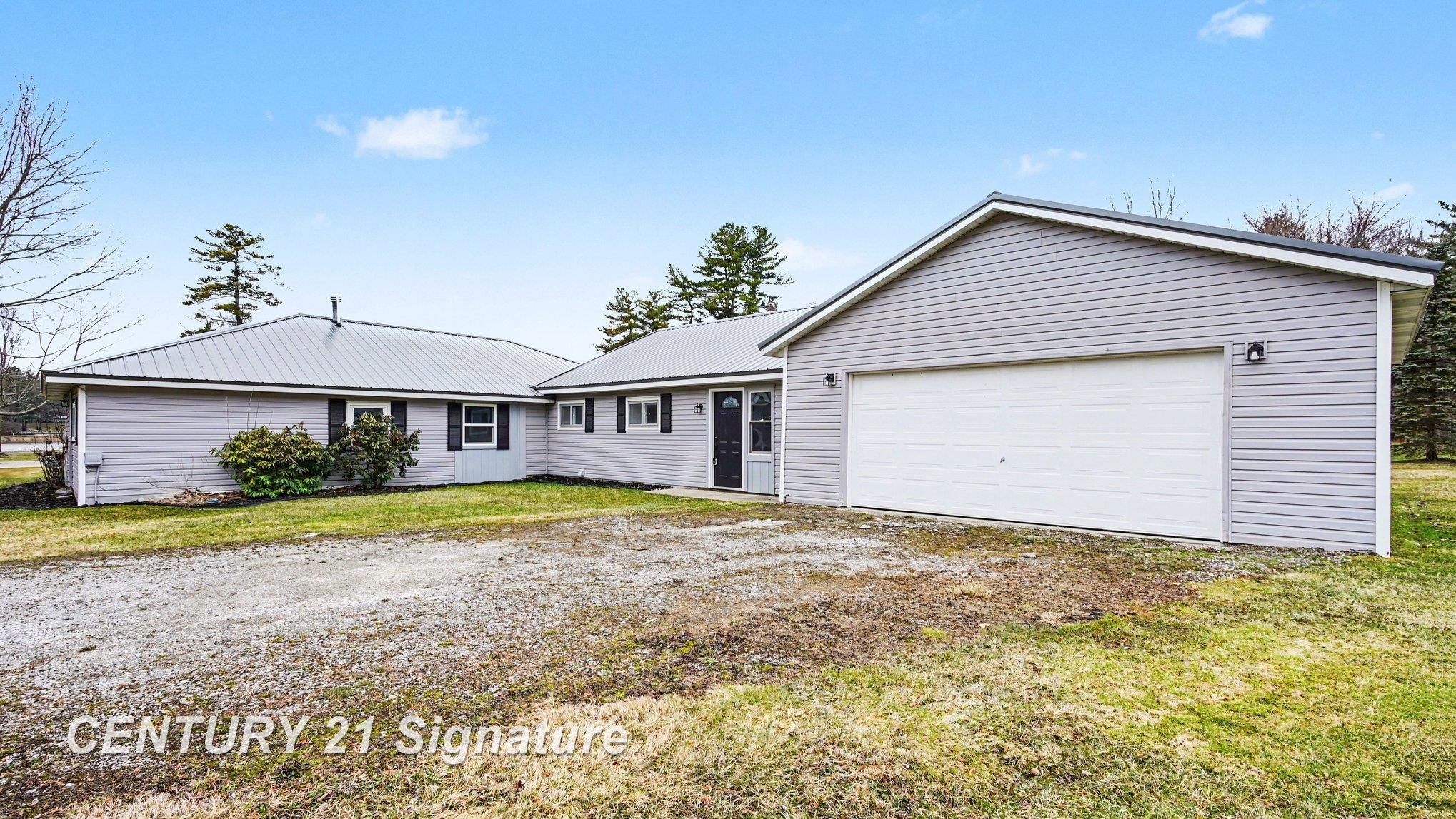 474 W Taylor Drive, Sanford, MI, 48657