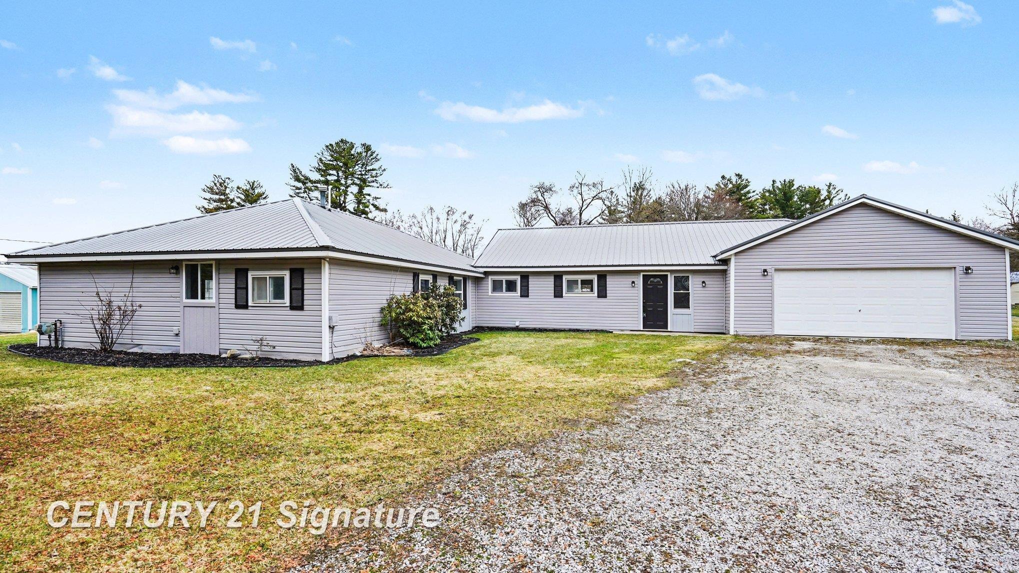 474 W Taylor Drive, Sanford, MI, 48657