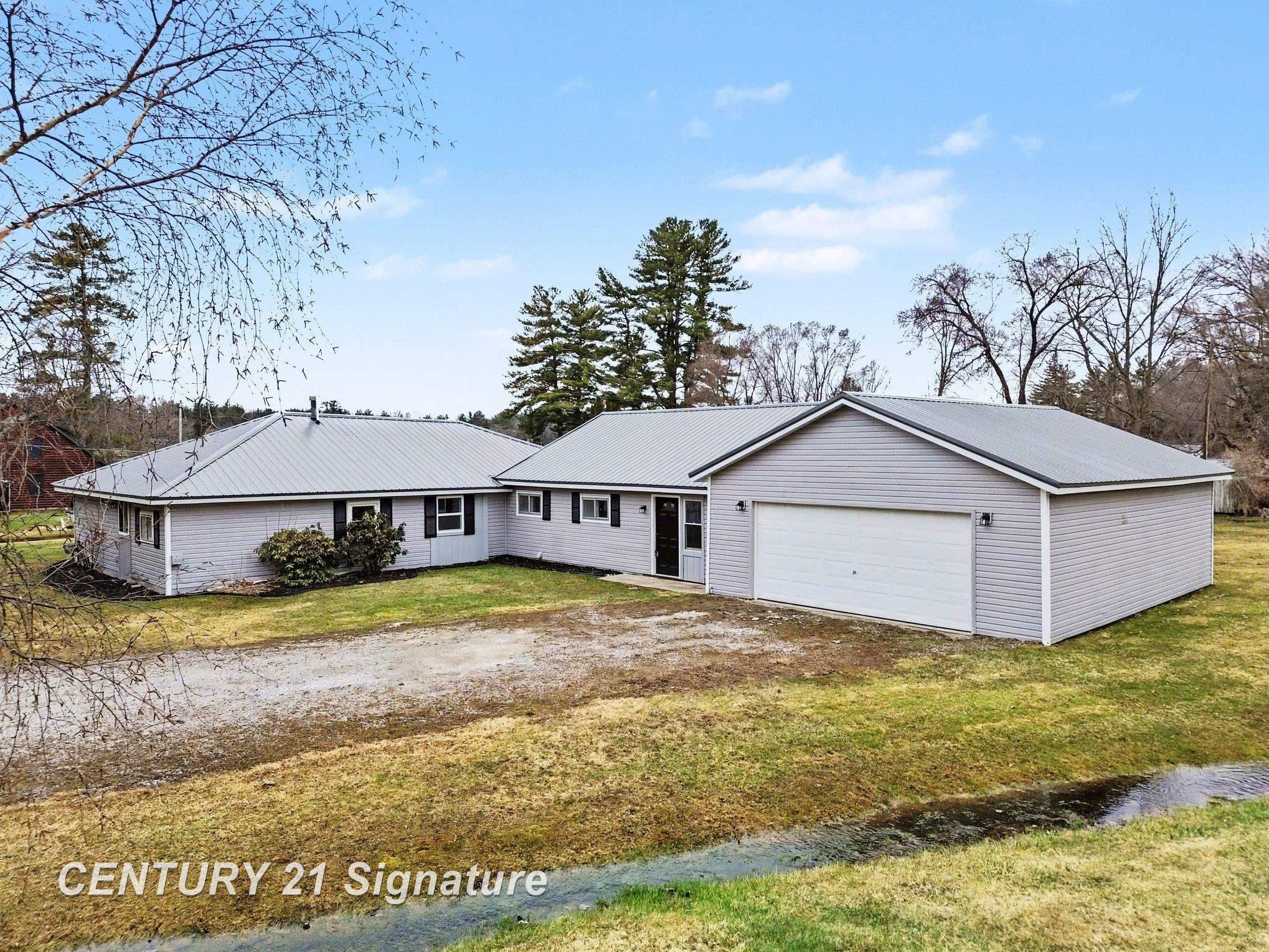 474 W Taylor Drive, Sanford, MI, 48657