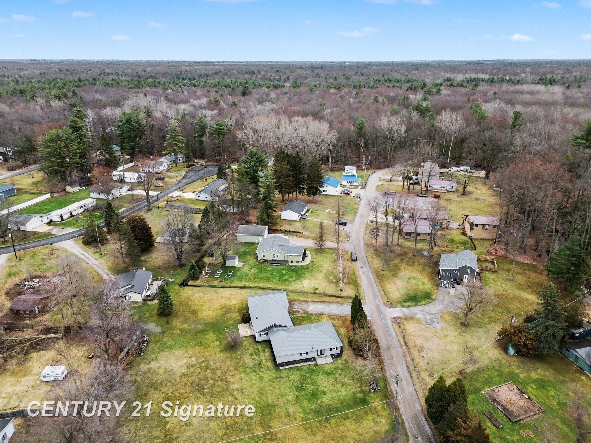 474 W Taylor Drive, Sanford, MI, 48657