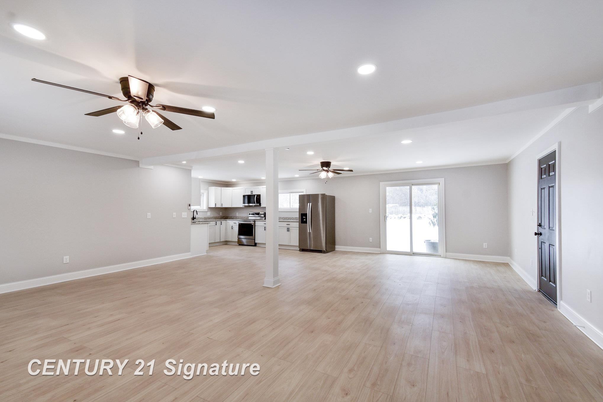 474 W Taylor Drive, Sanford, MI, 48657