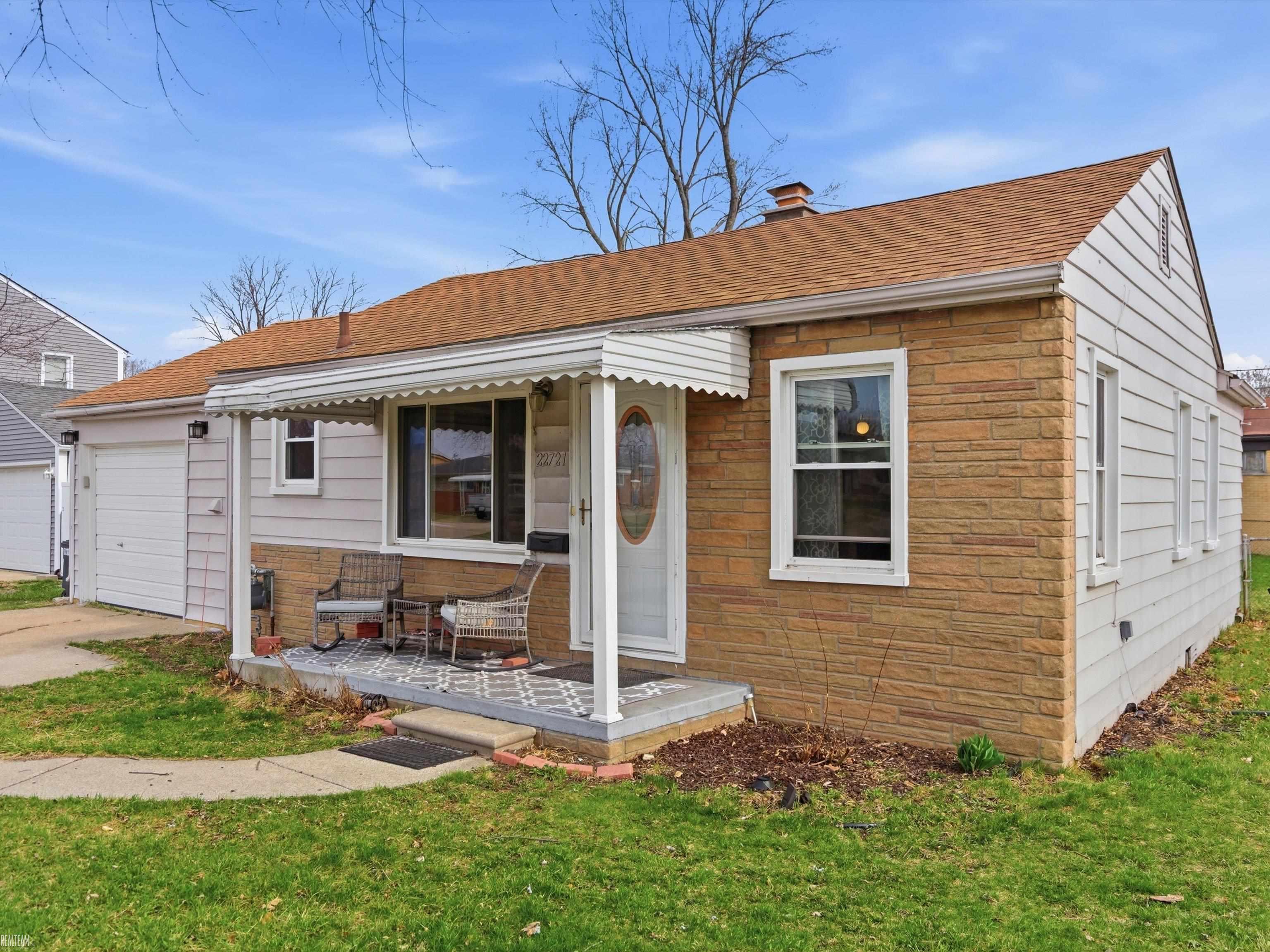 22721 Masonic Boulevard, Saint Clair Shores, MI, 48082