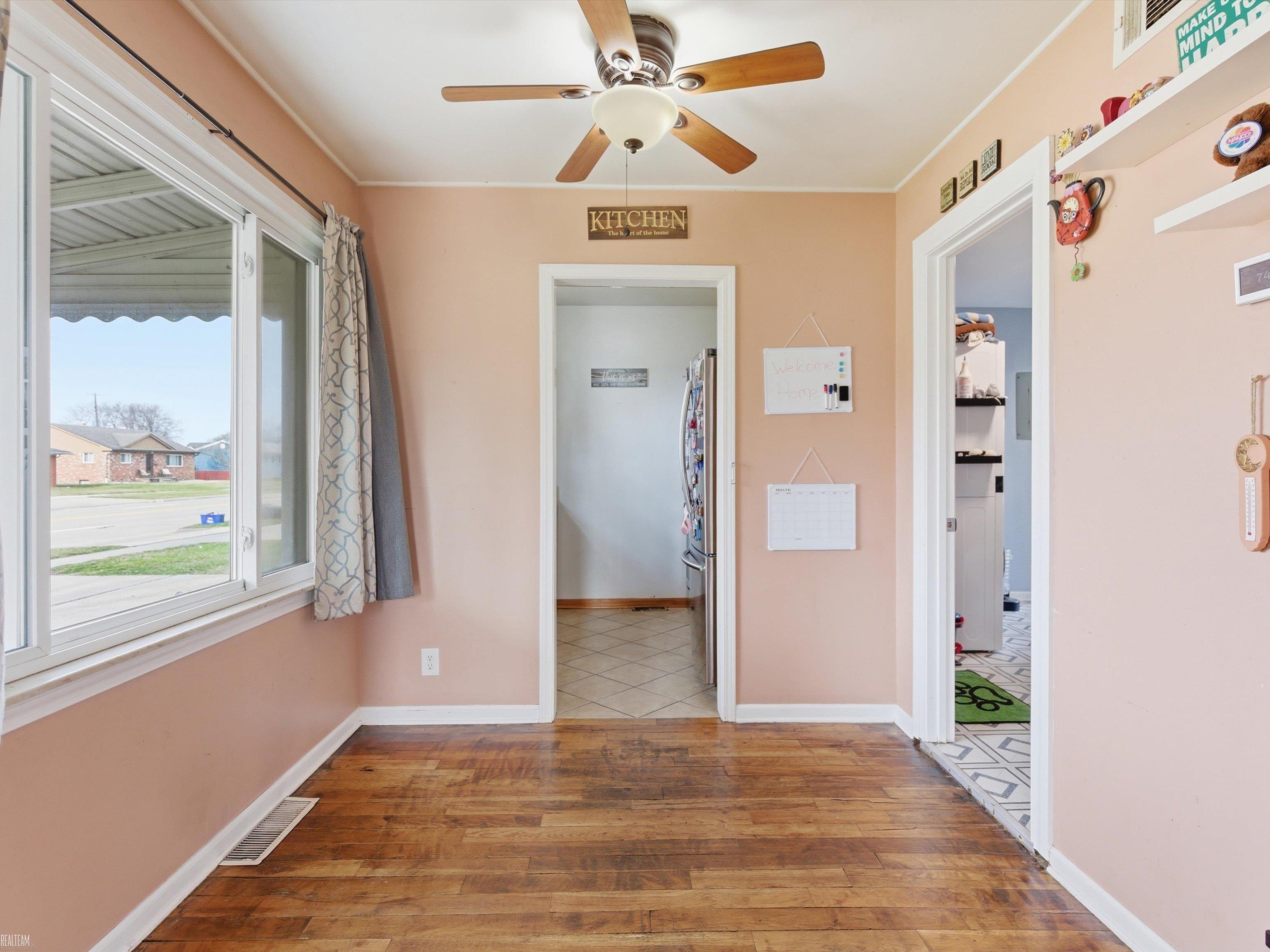 22721 Masonic Boulevard, Saint Clair Shores, MI, 48082