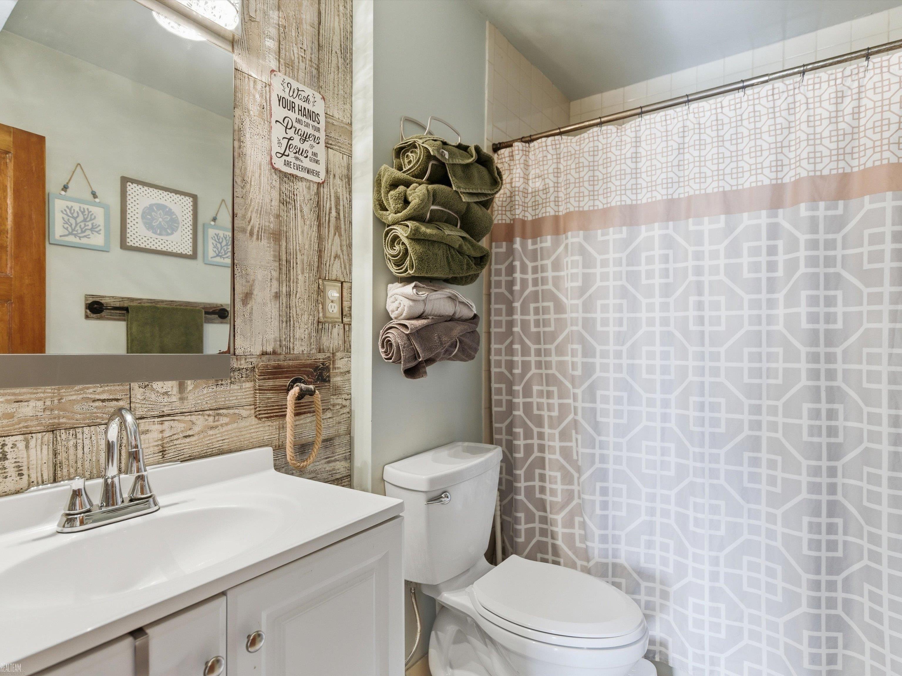 22721 Masonic Boulevard, Saint Clair Shores, MI, 48082