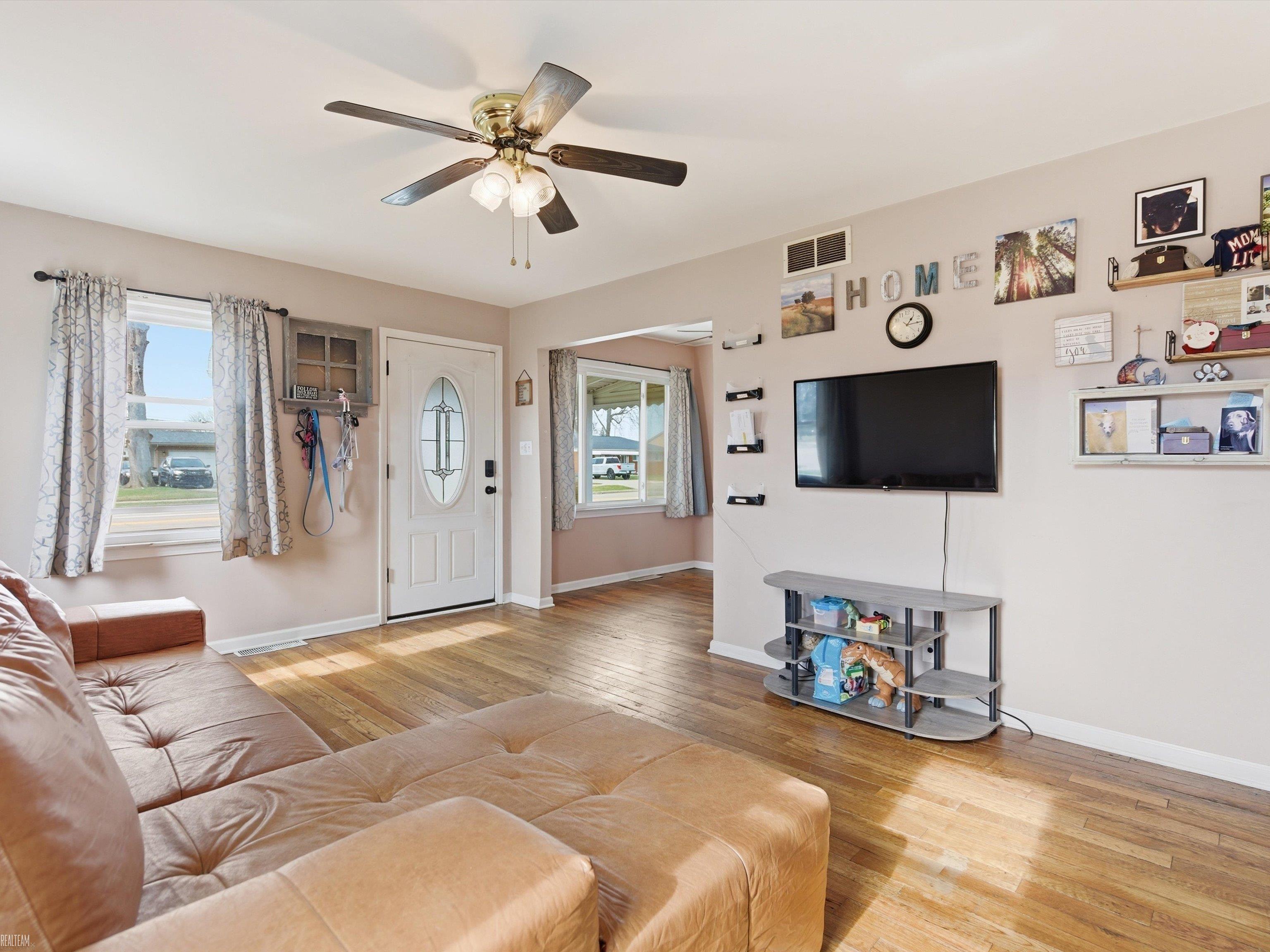 22721 Masonic Boulevard, Saint Clair Shores, MI, 48082