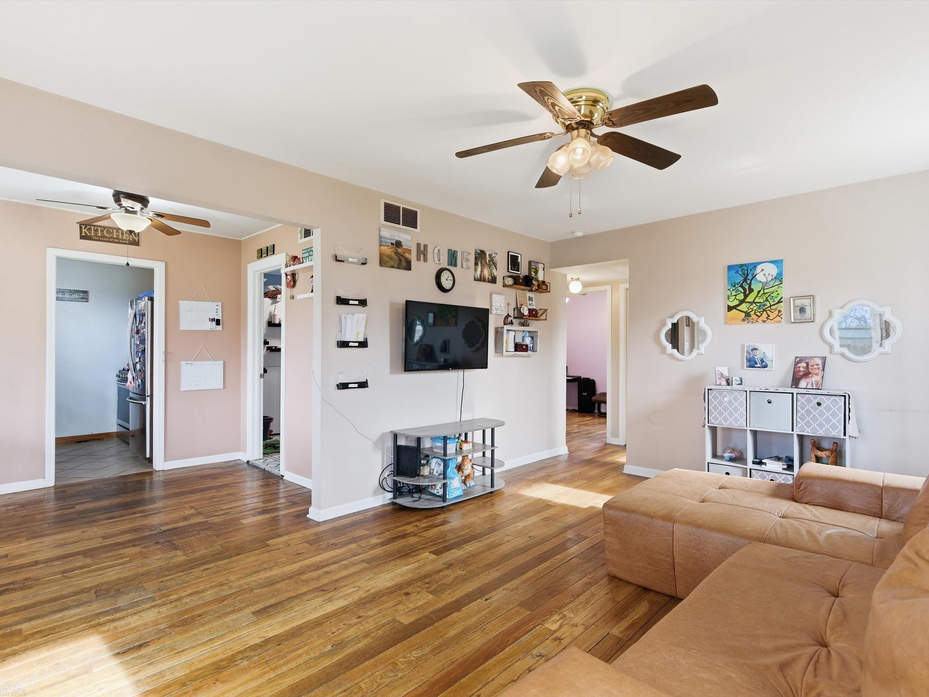 22721 Masonic Boulevard, Saint Clair Shores, MI, 48082