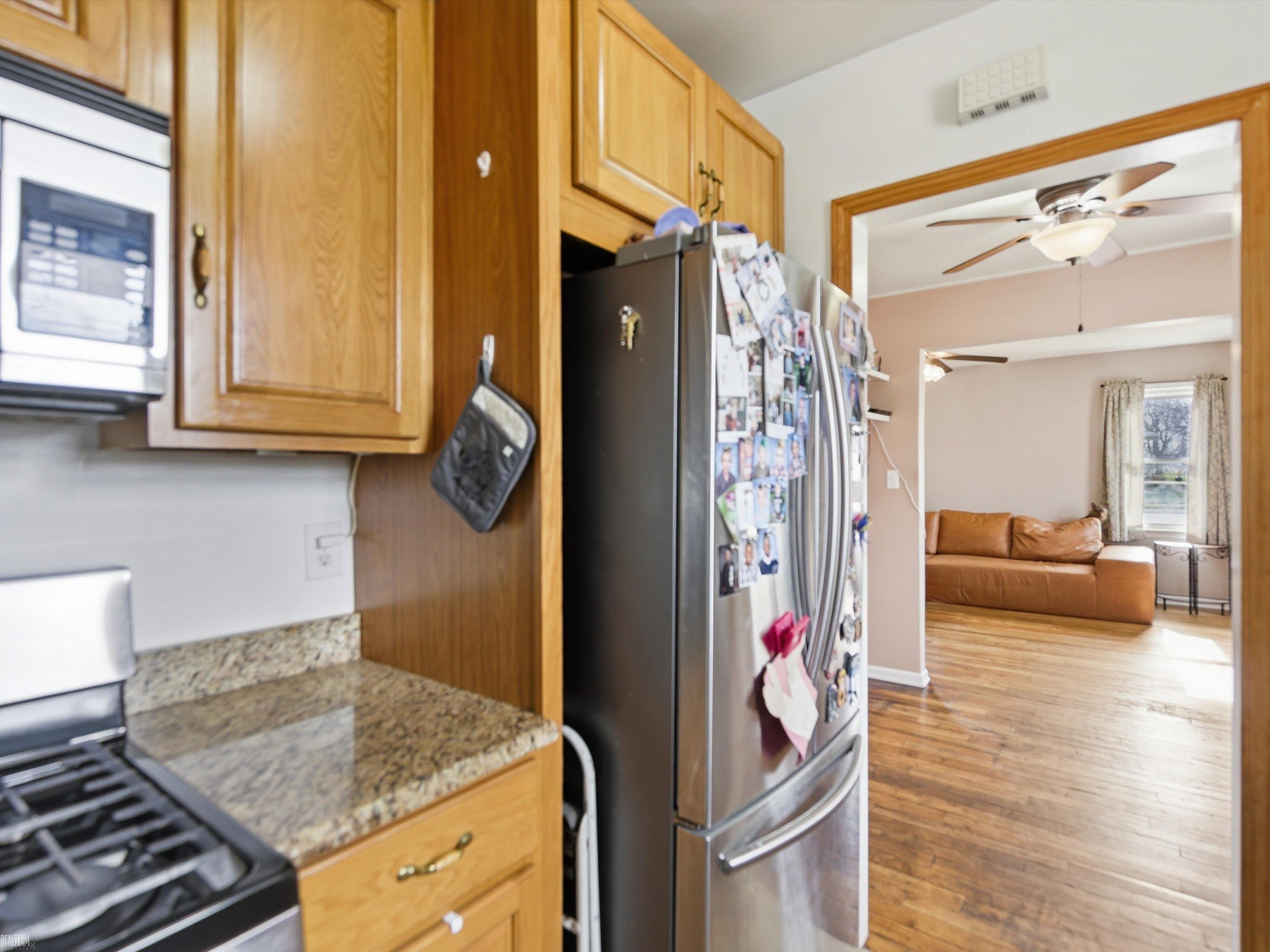 22721 Masonic Boulevard, Saint Clair Shores, MI, 48082