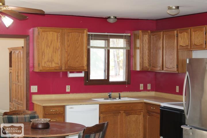 6352 White Acre Road, Lake, MI 48632 — Photo 7