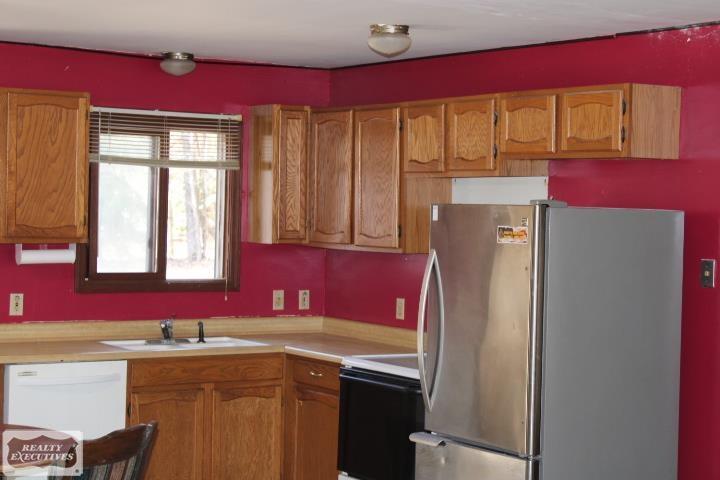 6352 White Acre Road, Lake, MI 48632 — Photo 8