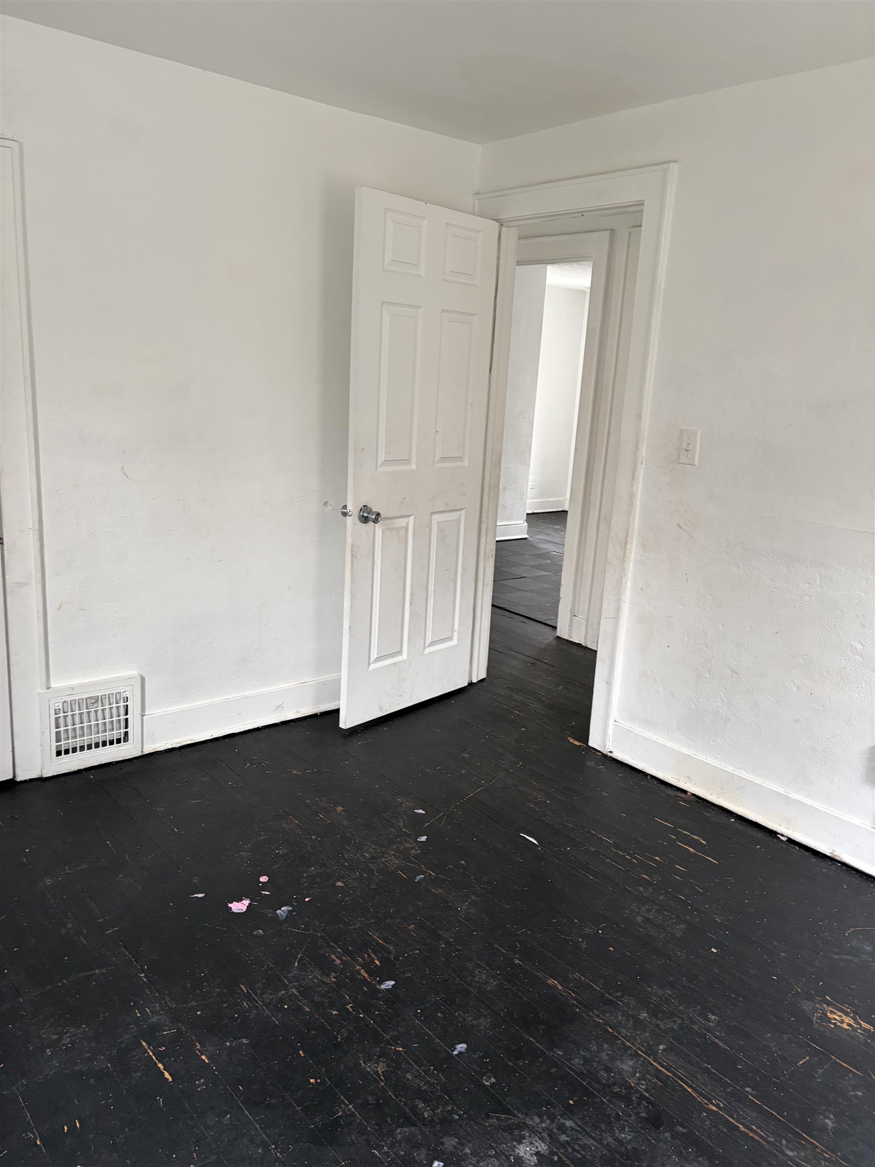 1115 Porter Street, Lansing, MI, 48906-5422