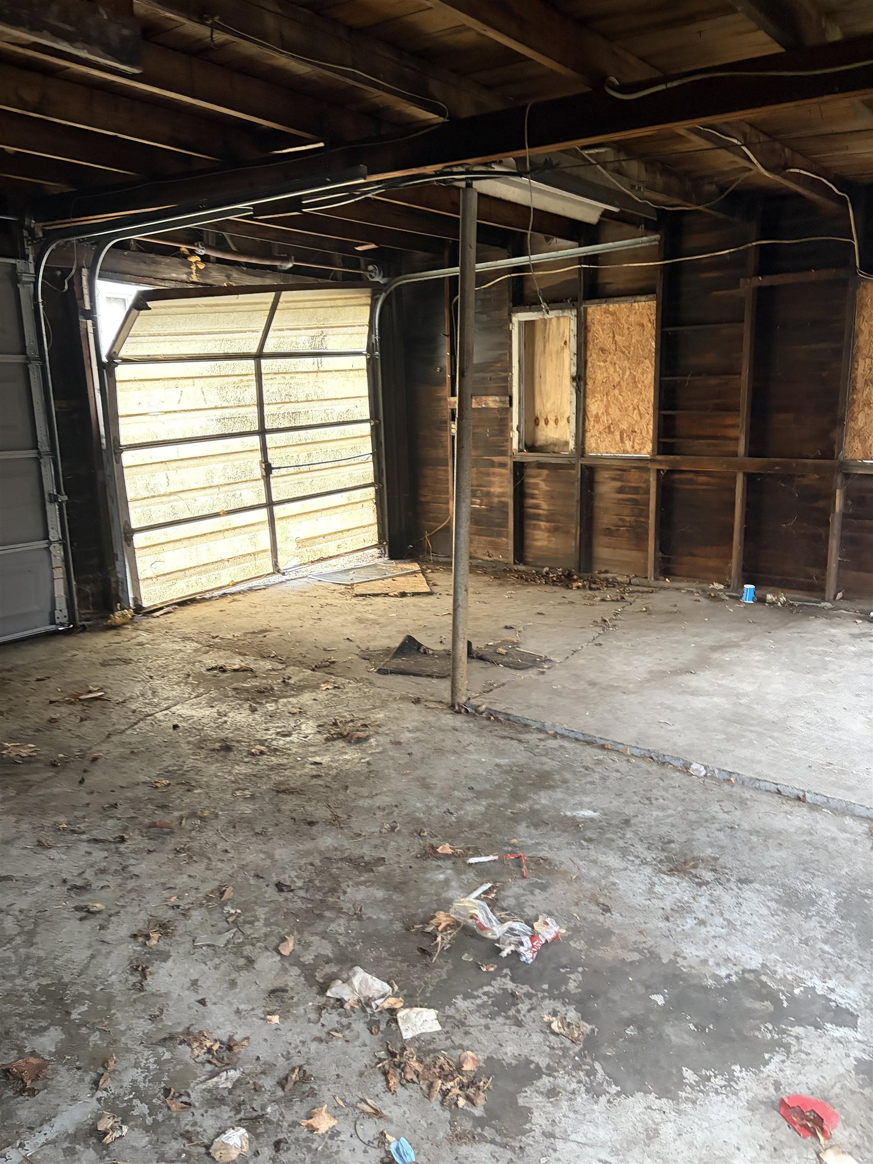 1115 Porter Street, Lansing, MI, 48906-5422