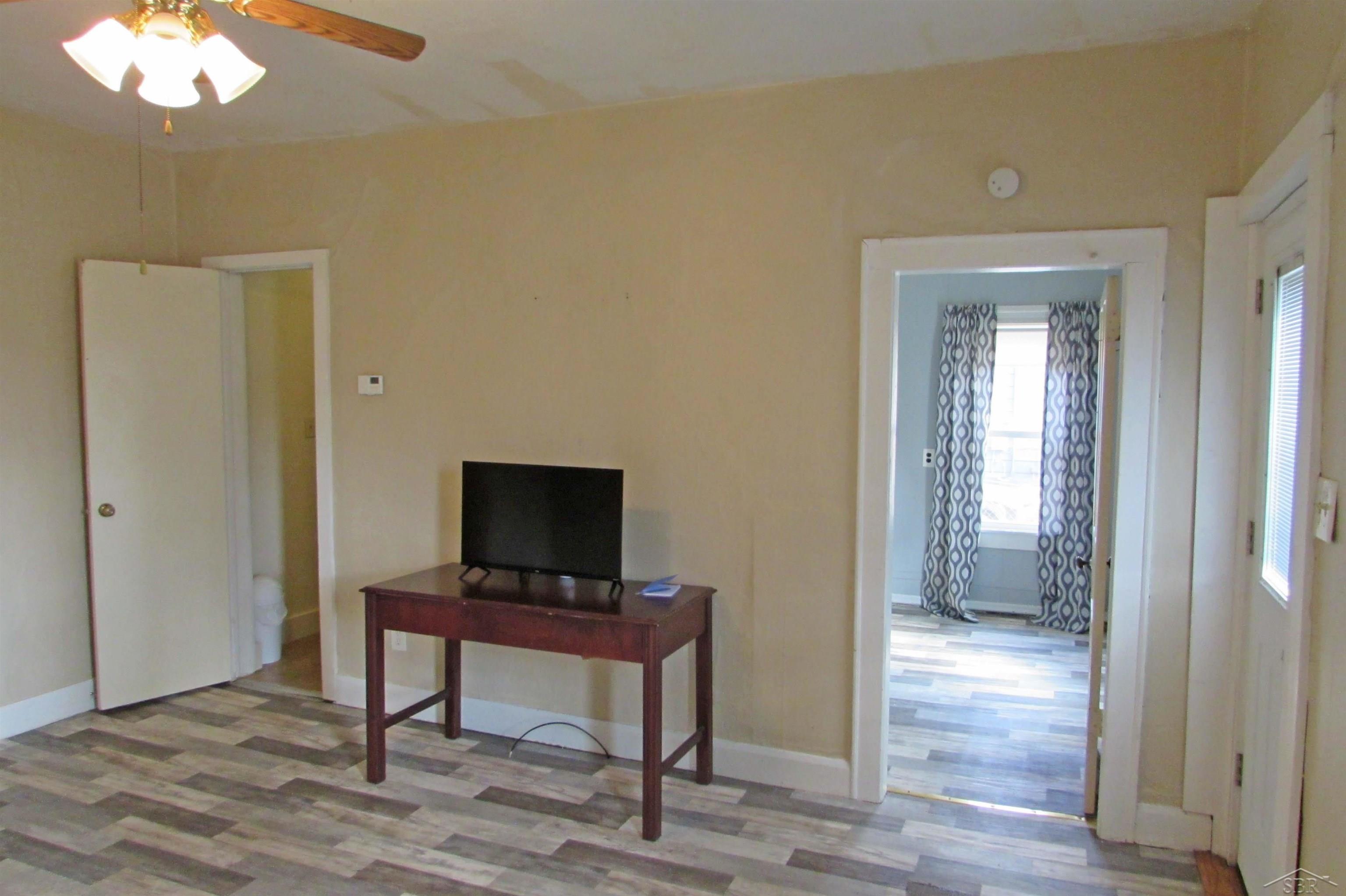 307 N Line Street, Chesaning, MI, 48616