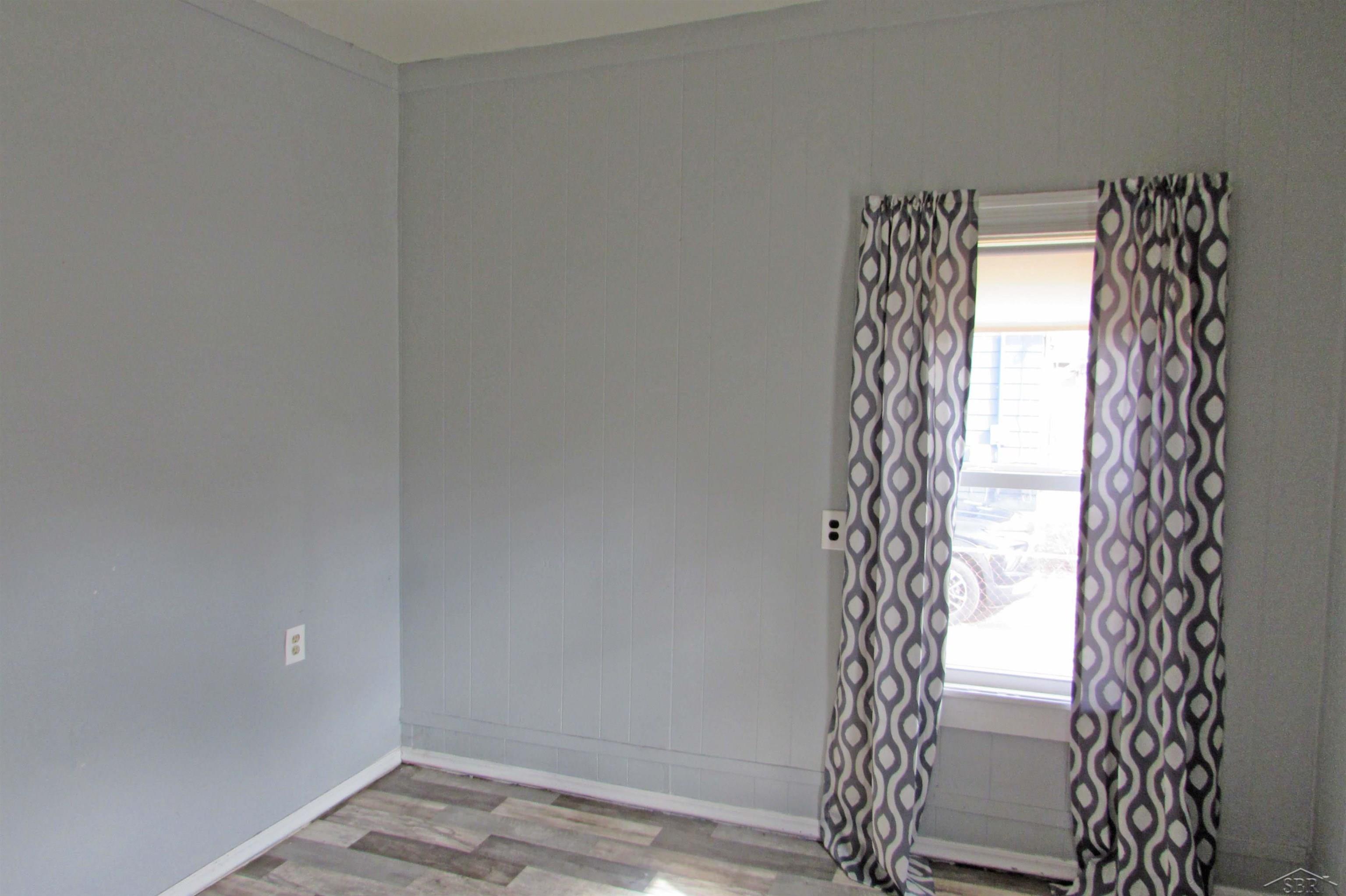 307 N Line Street, Chesaning, MI, 48616