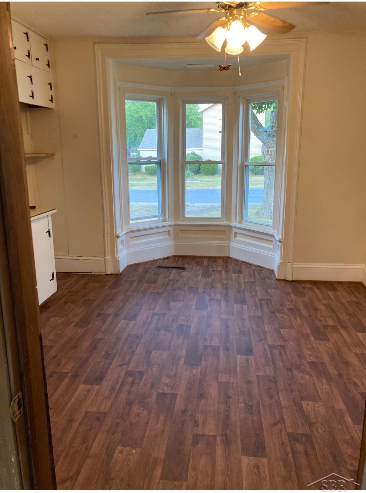 307 N Line Street, Chesaning, MI, 48616