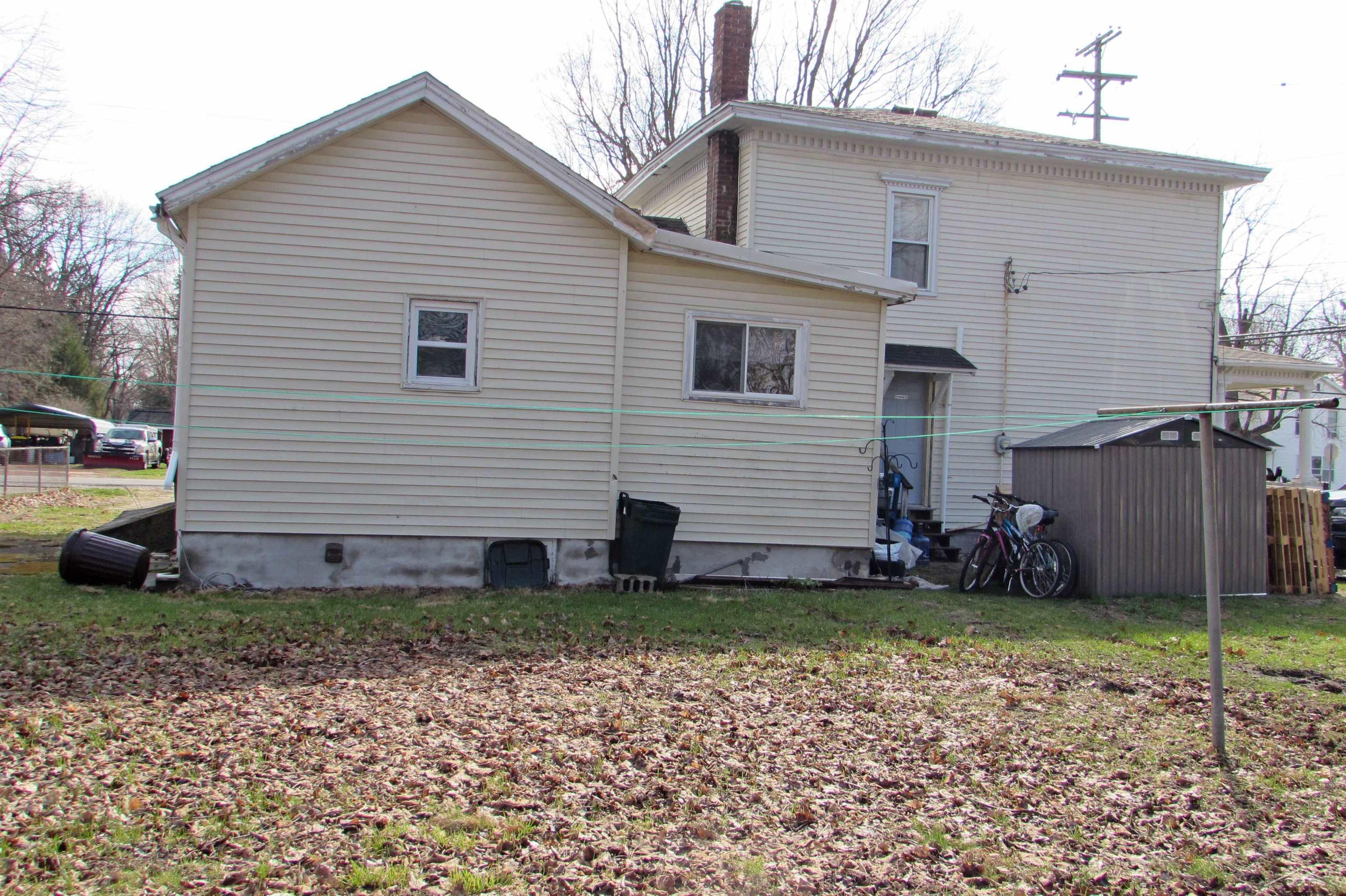 307 N Line Street, Chesaning, MI, 48616