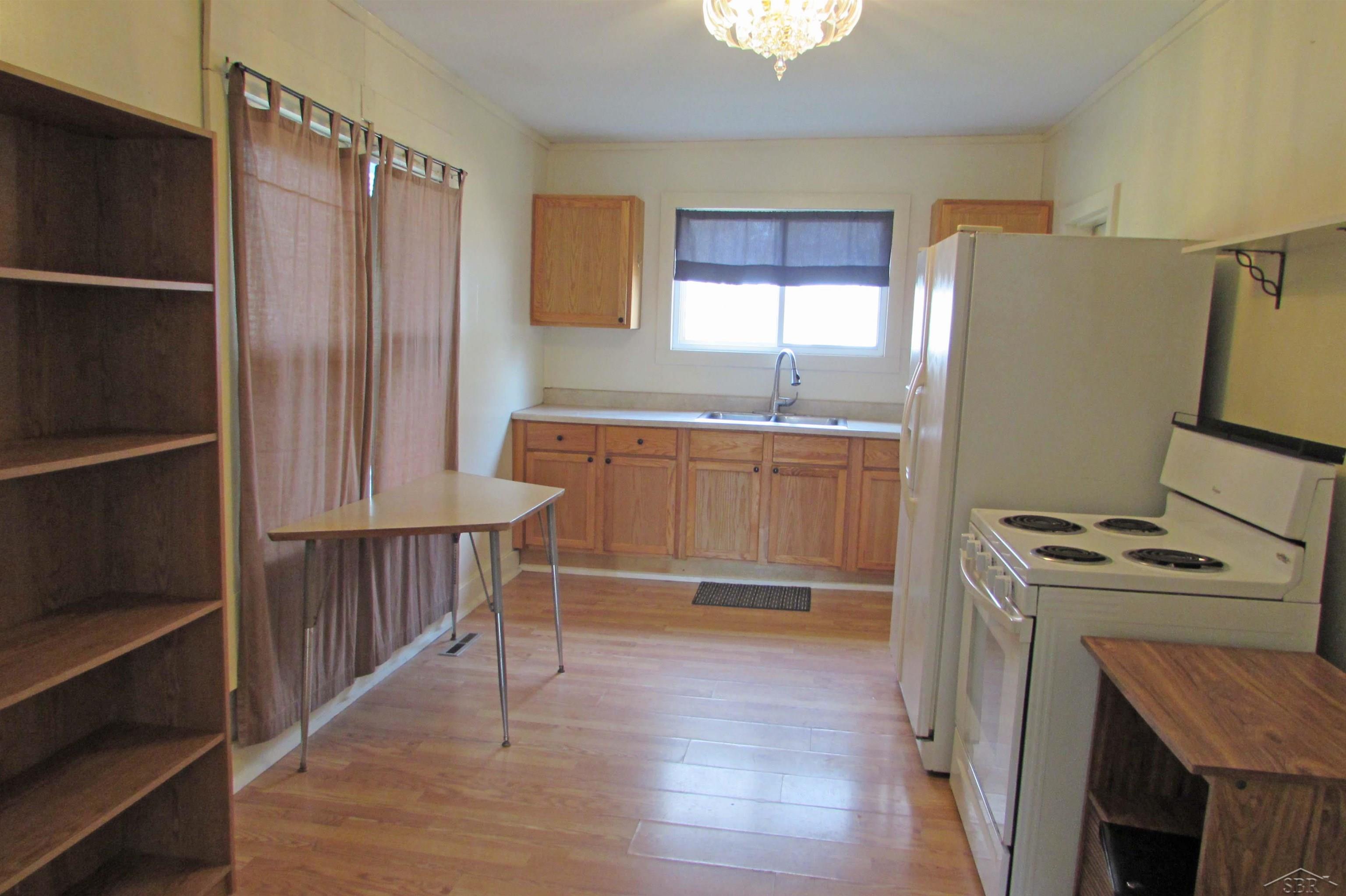 307 N Line Street, Chesaning, MI, 48616