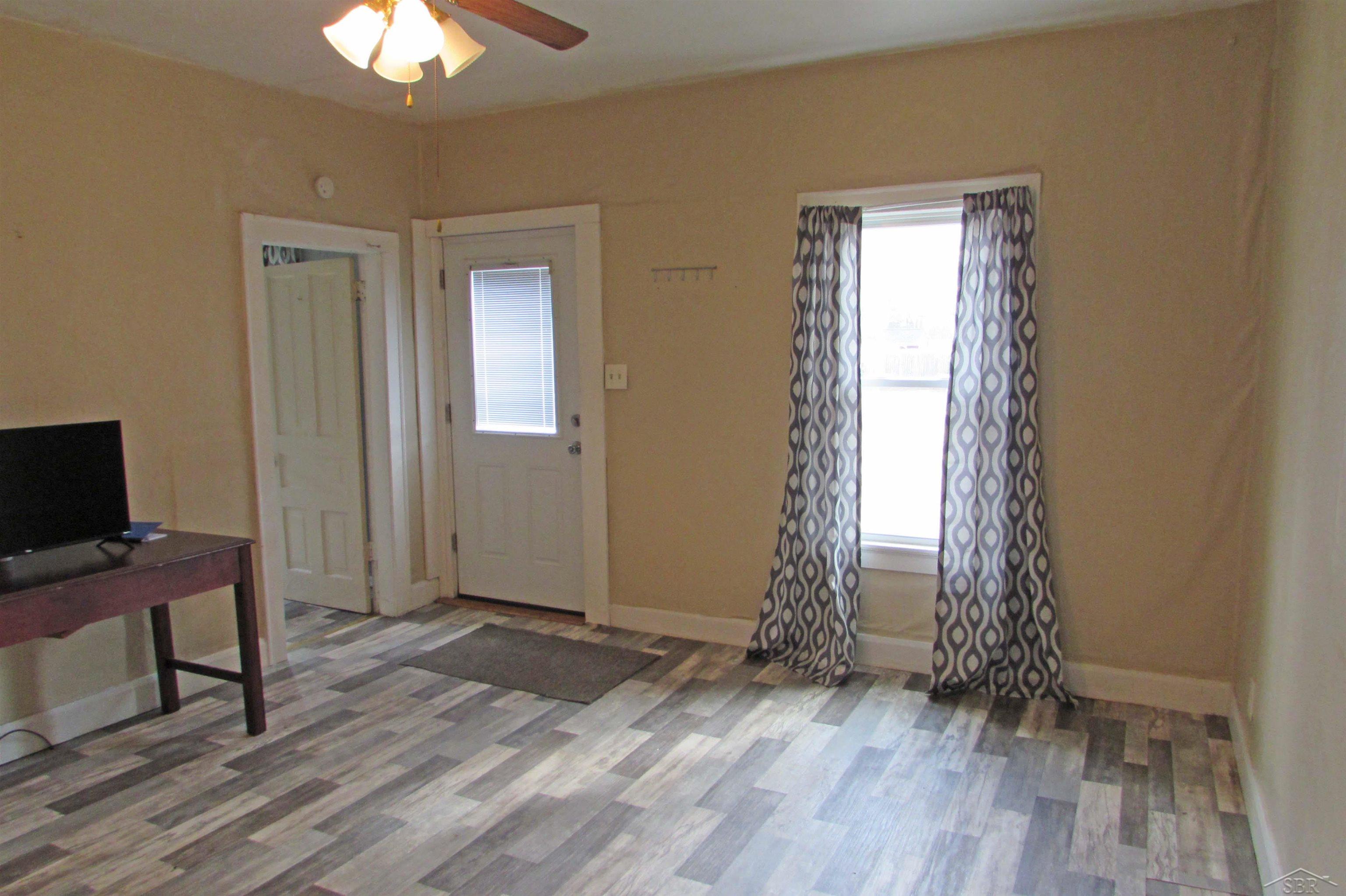 307 N Line Street, Chesaning, MI, 48616