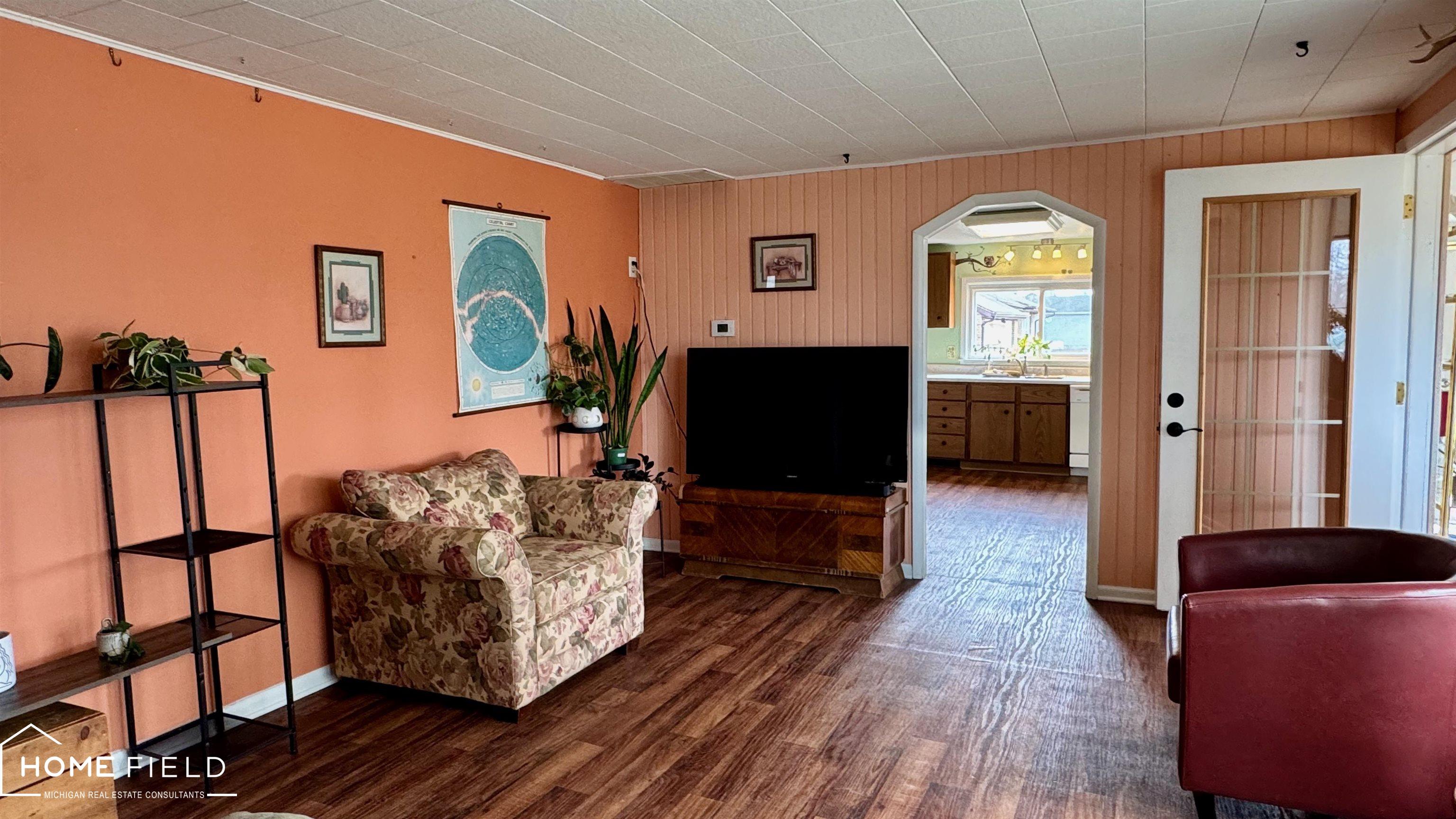 1395 Aiken Road, Owosso, MI, 48867