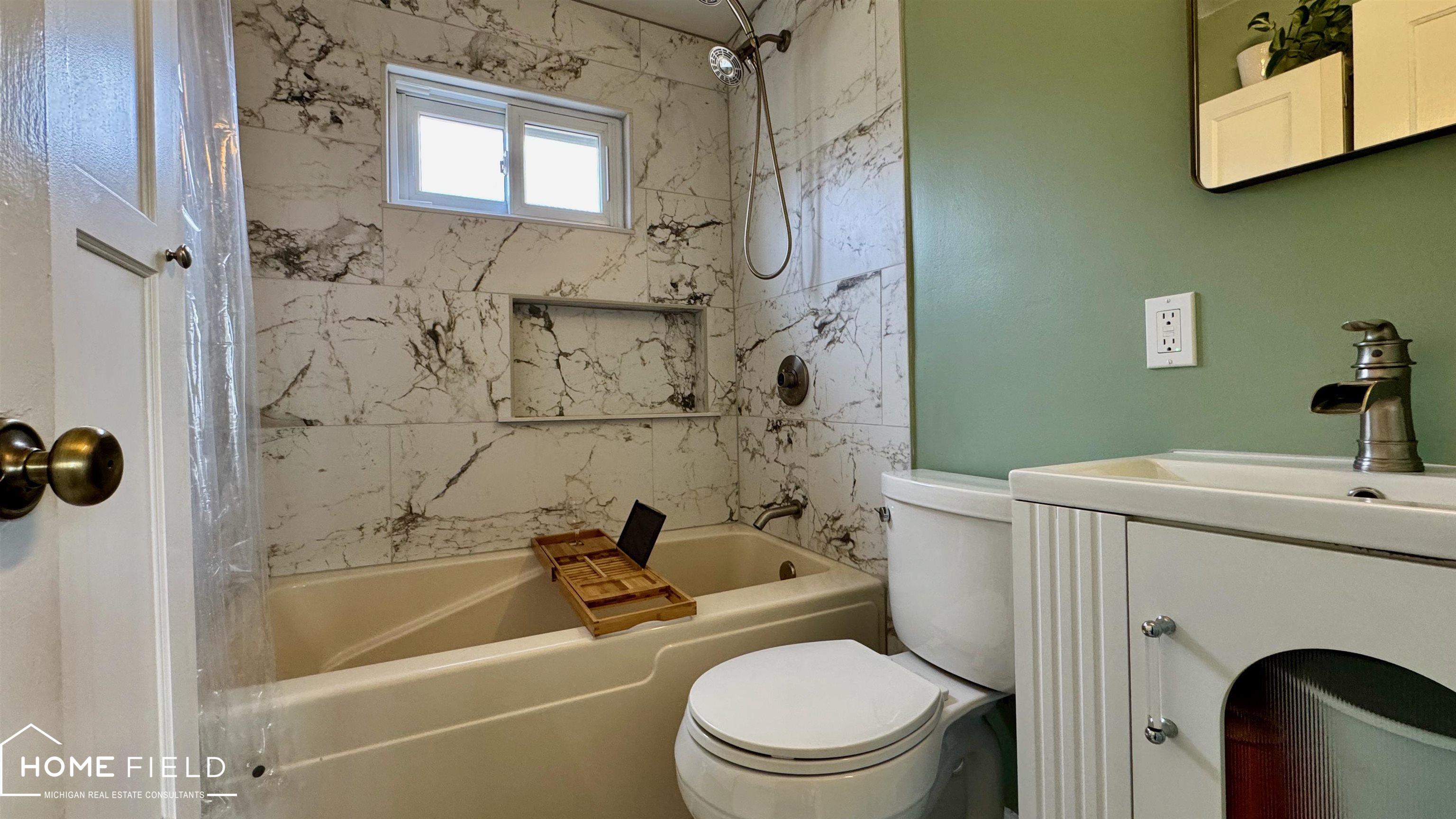 1395 Aiken Road, Owosso, MI, 48867