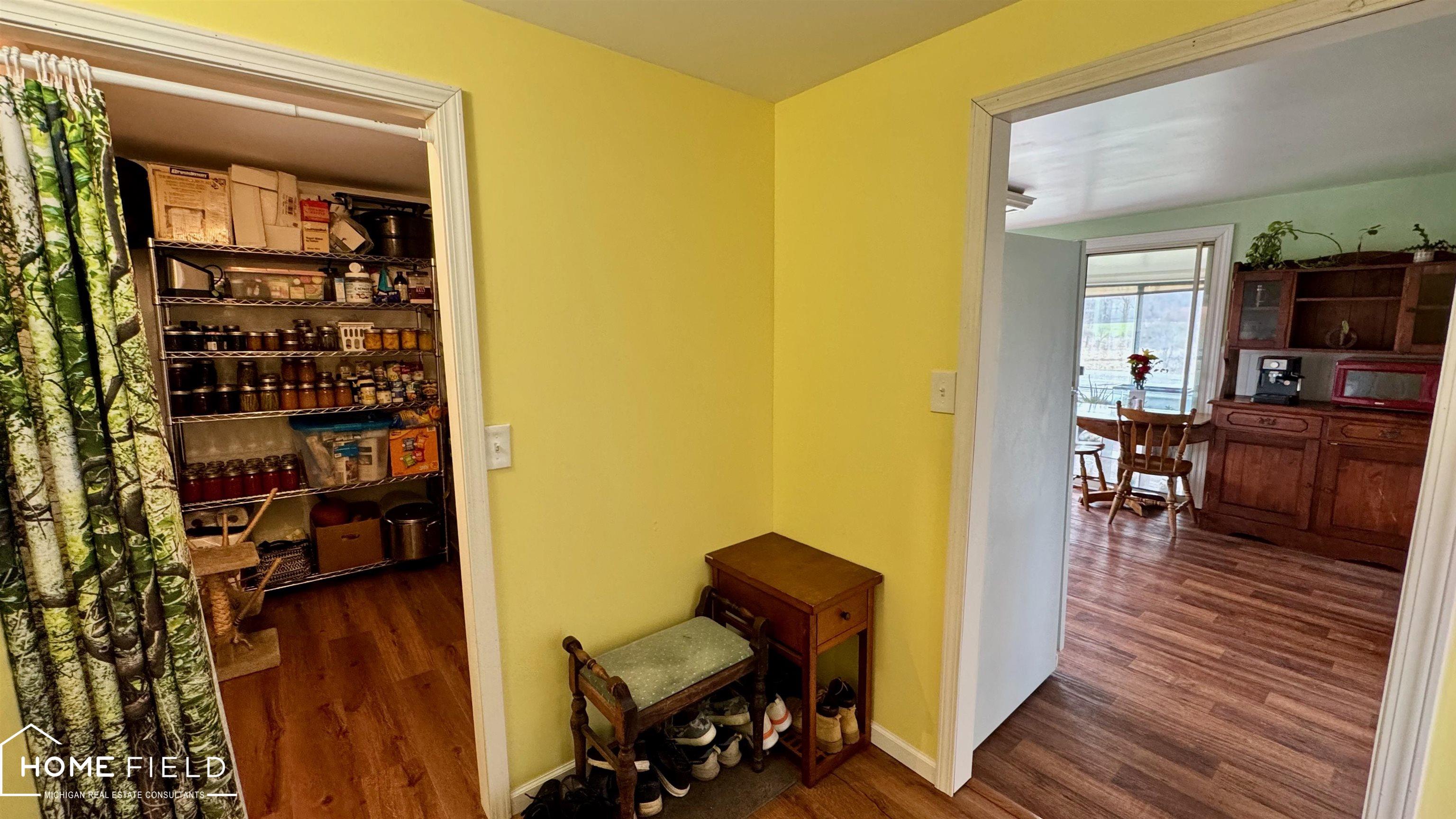 1395 Aiken Road, Owosso, MI, 48867