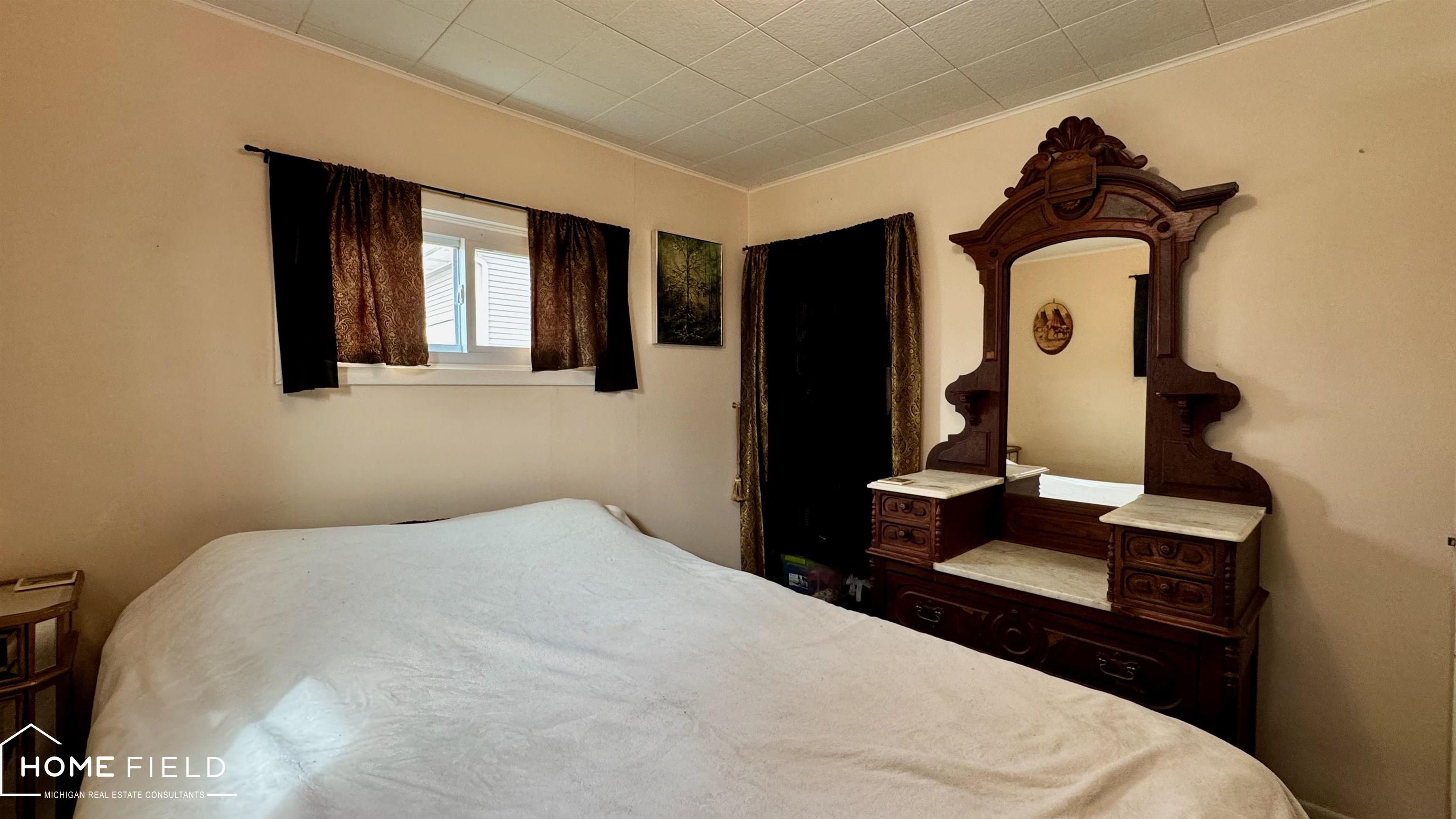 1395 Aiken Road, Owosso, MI, 48867