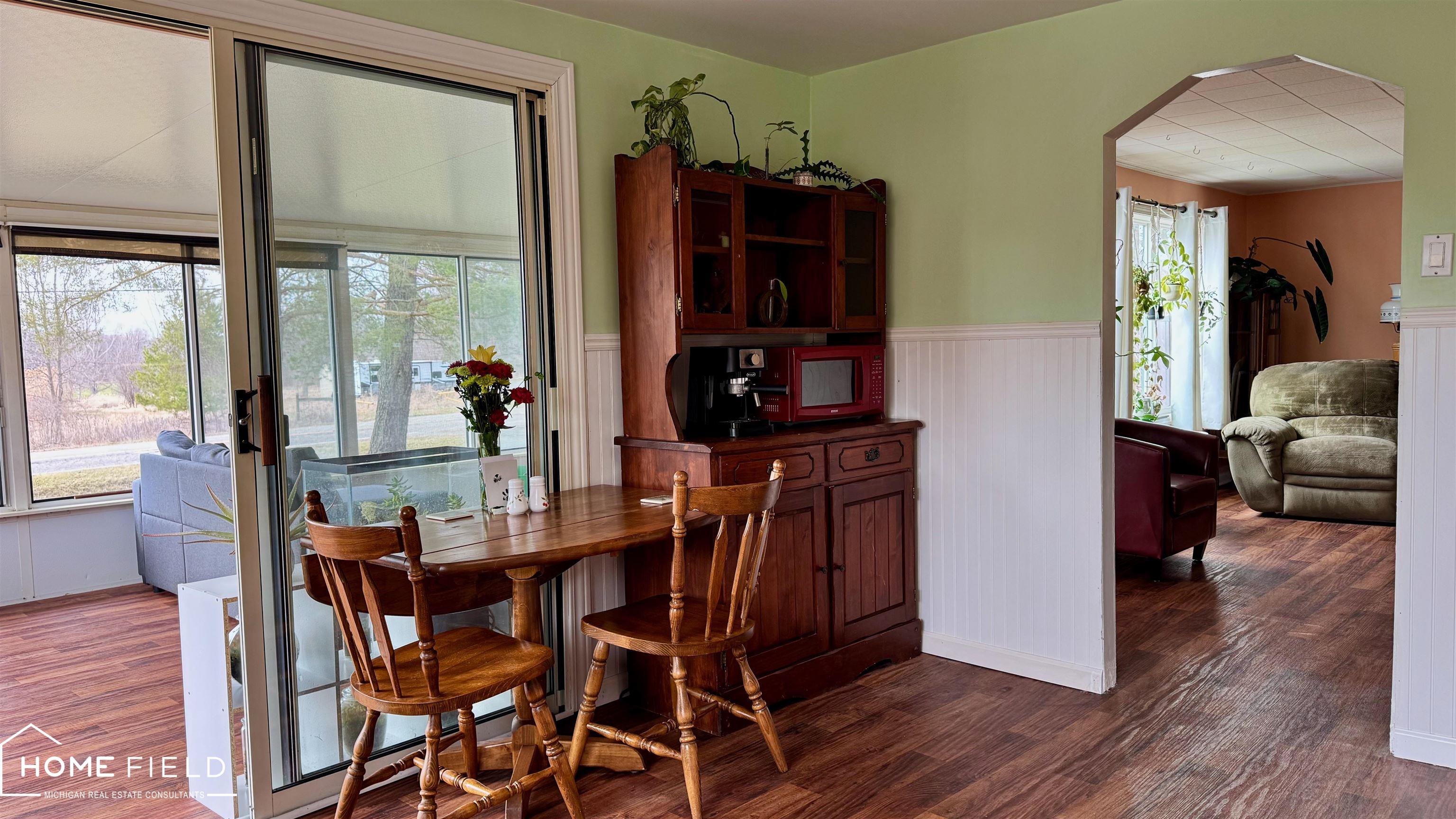 1395 Aiken Road, Owosso, MI, 48867