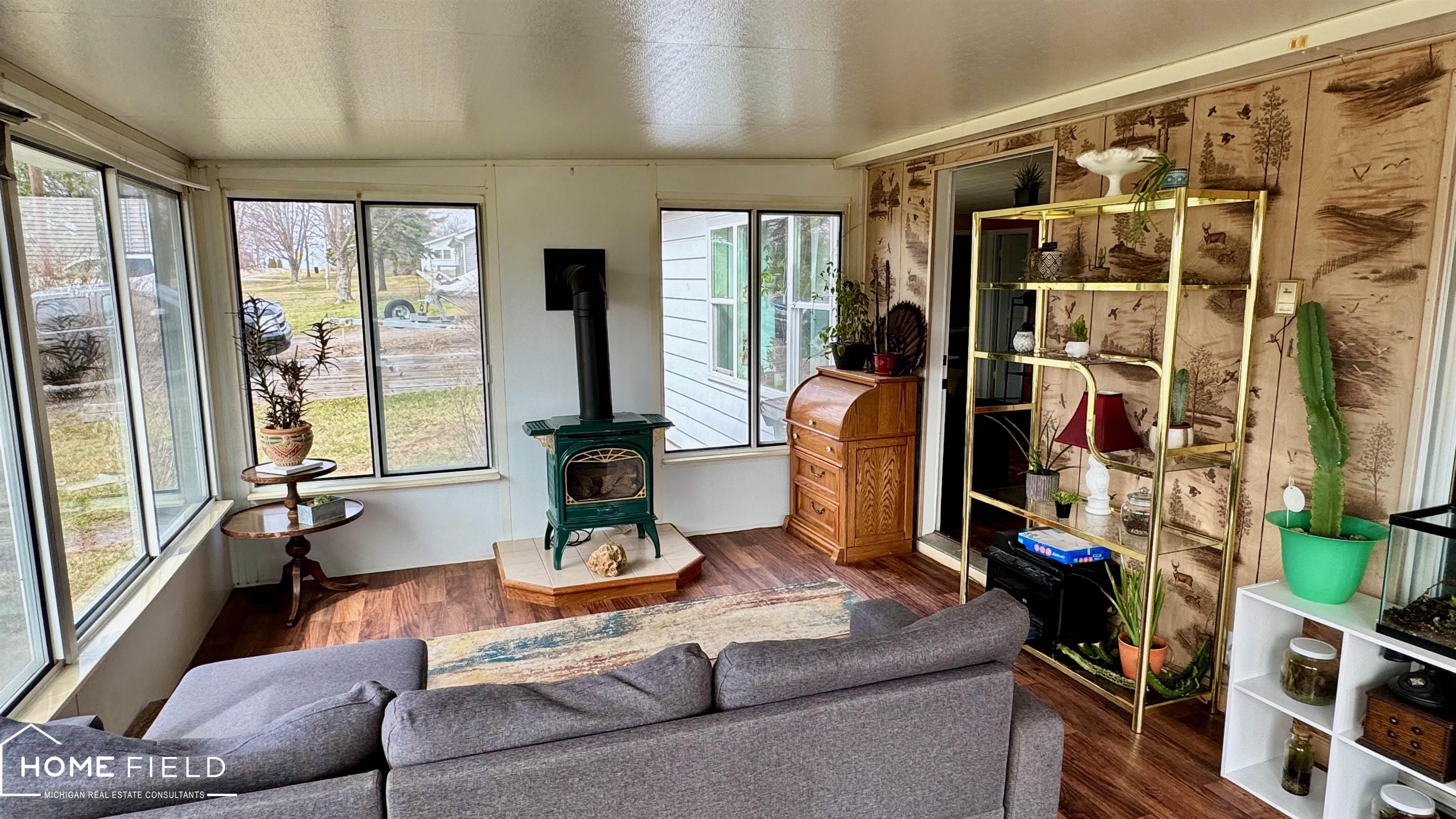 1395 Aiken Road, Owosso, MI, 48867