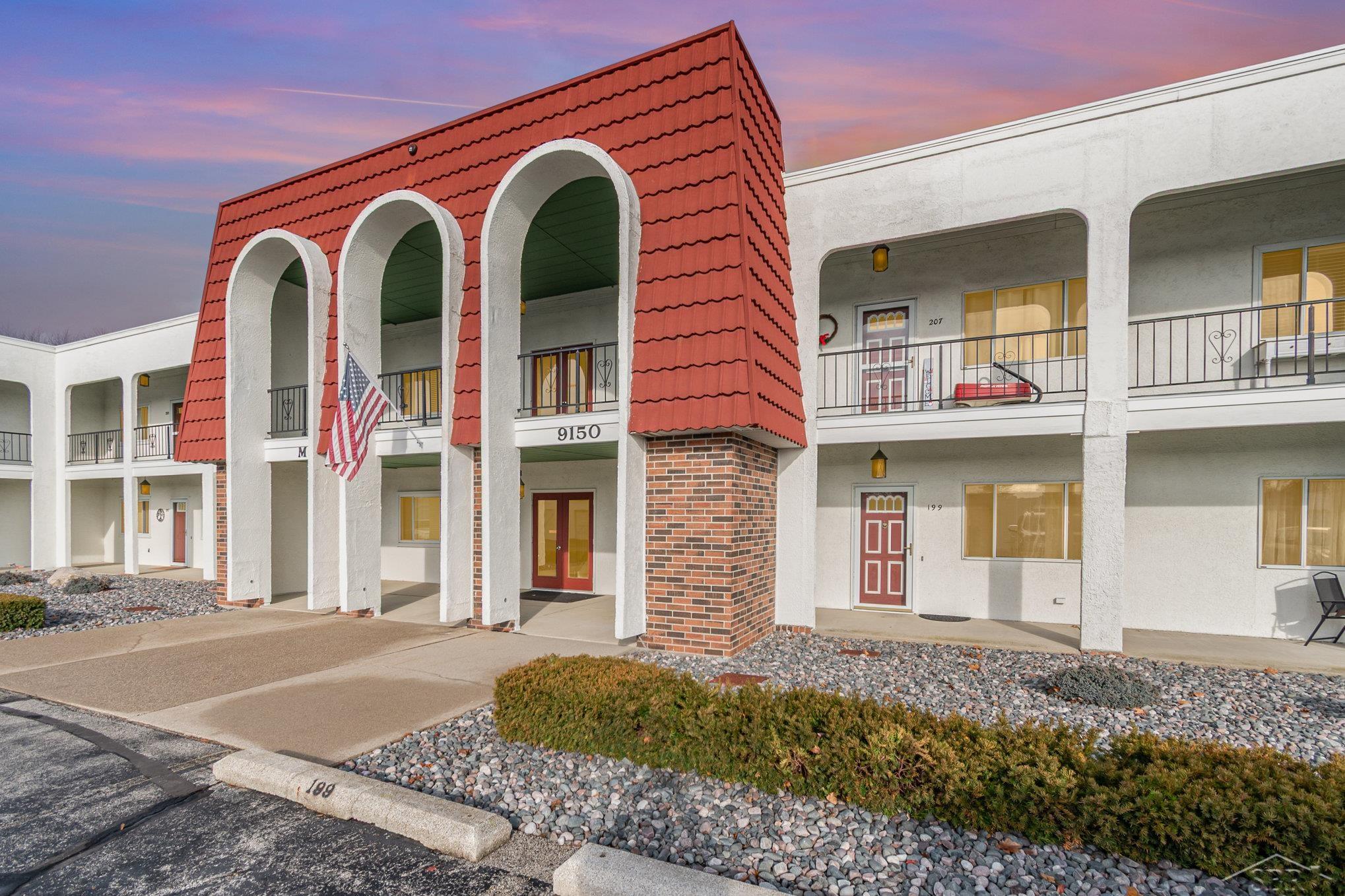 313 W G Avenue, Kalamazoo, MI, 49004-3002