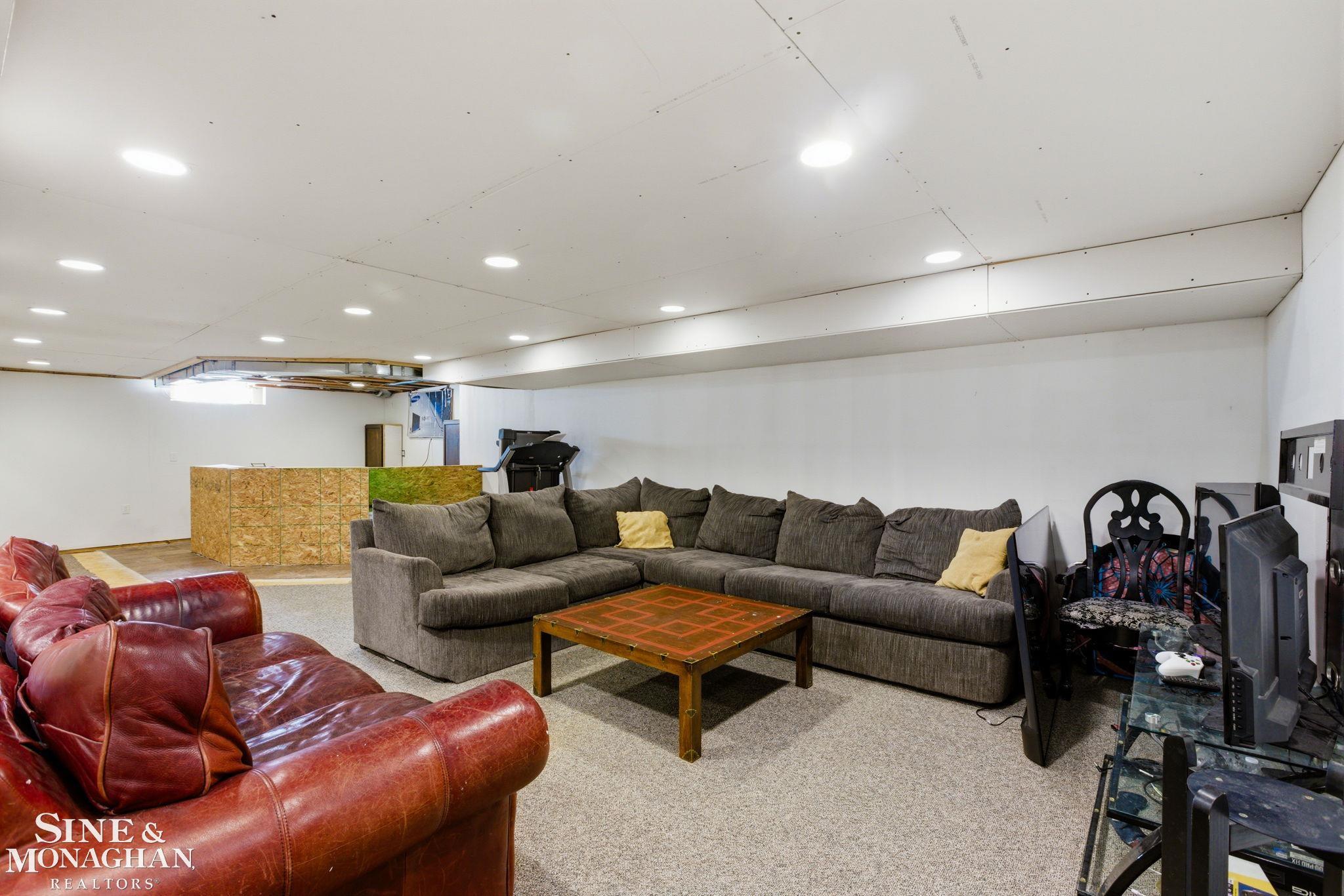 54309 Jack Drive, Macomb, MI, 48042