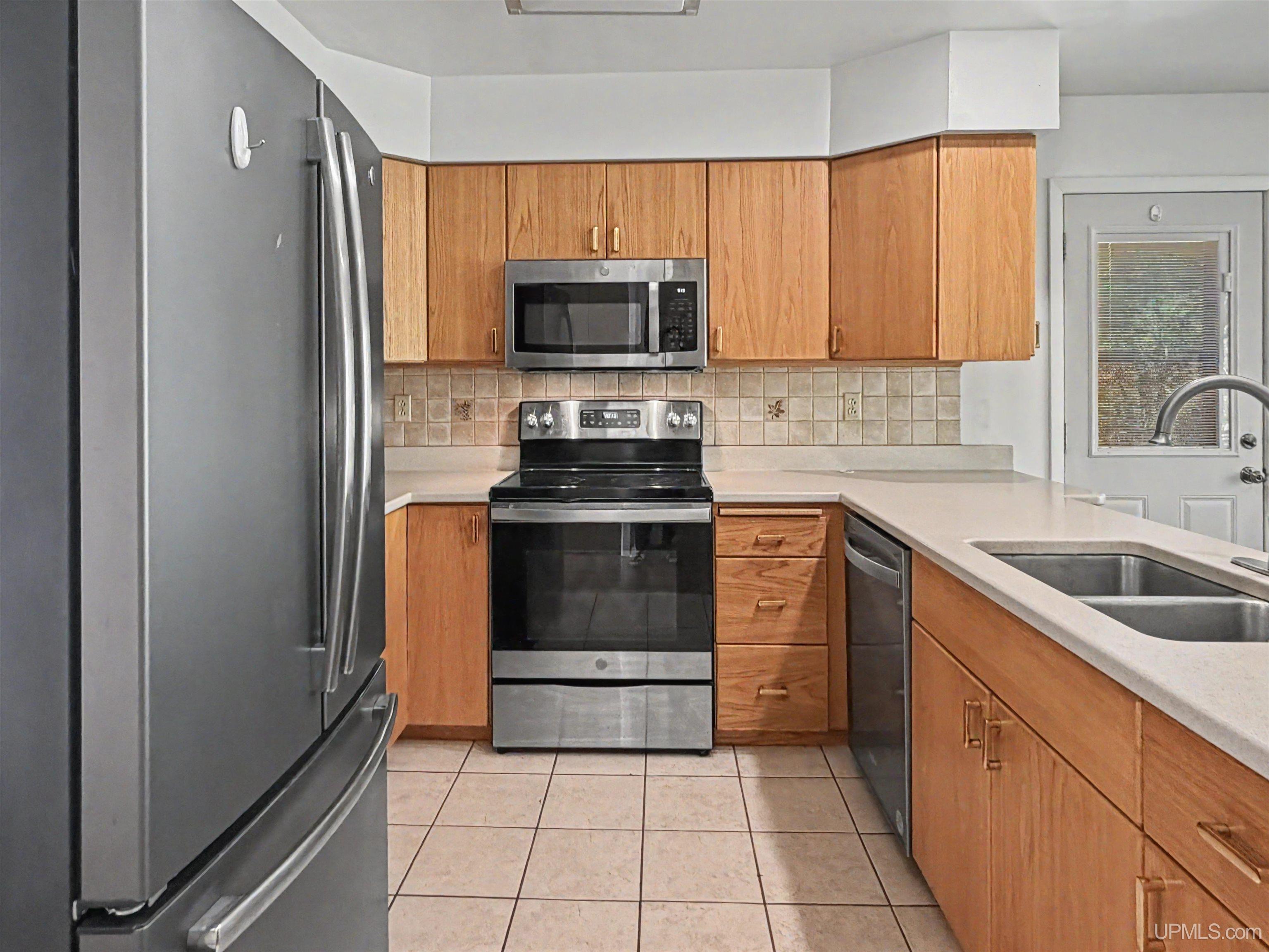 MLS 50203433 Large photo number 8 