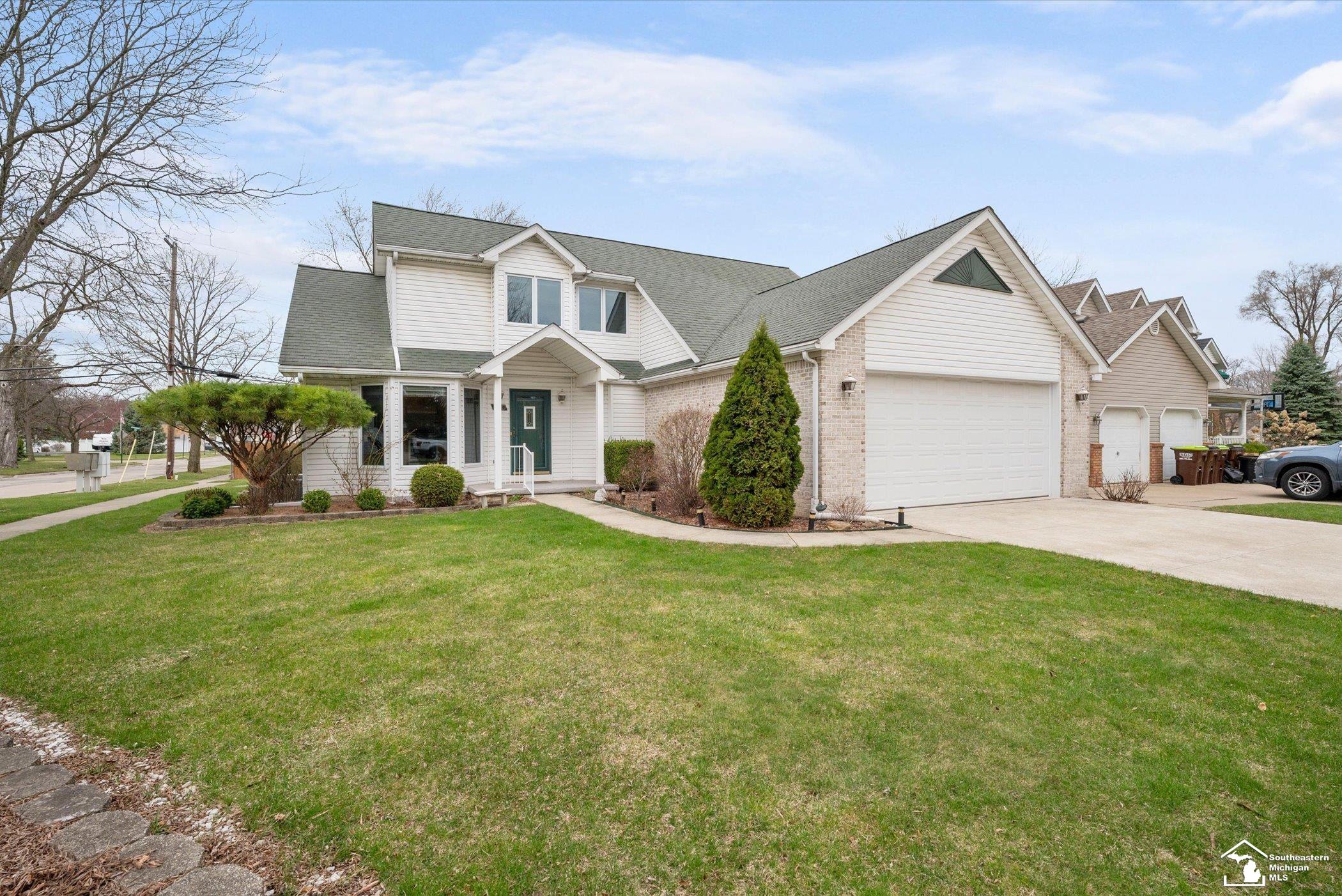 730 Jennie Place Road, Monroe, MI, 48161