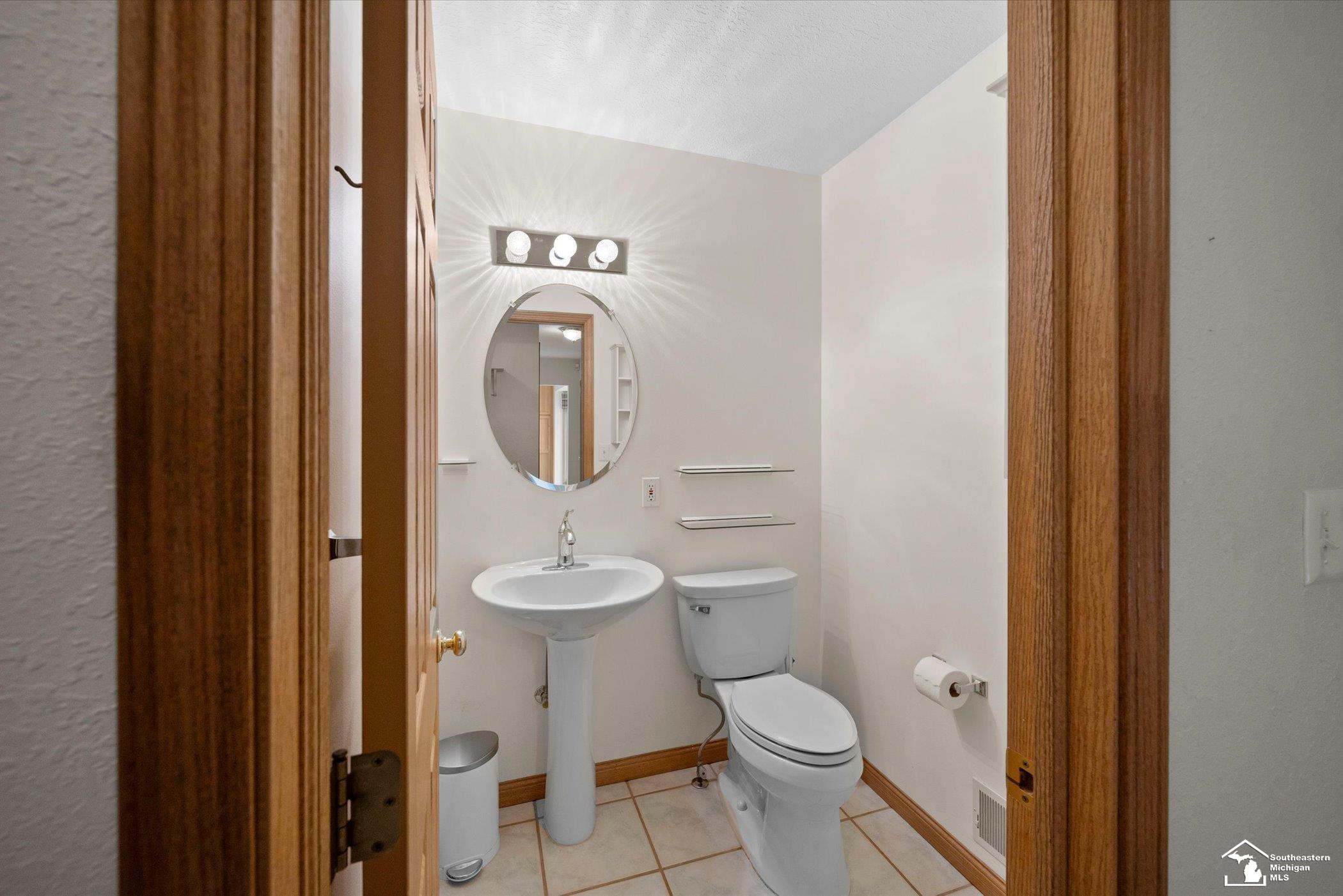 730 Jennie Place Road, Monroe, MI, 48161