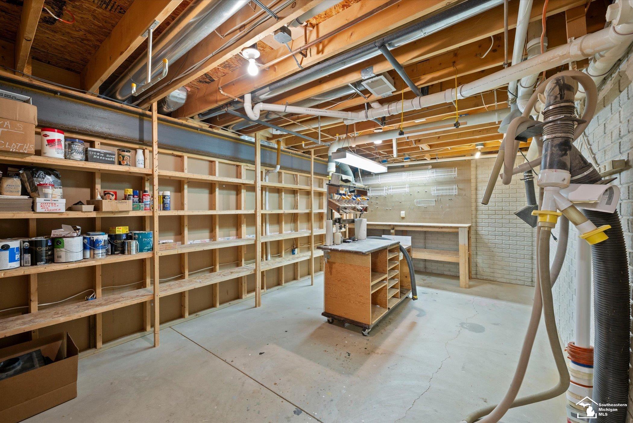 730 Jennie Place Road, Monroe, MI, 48161