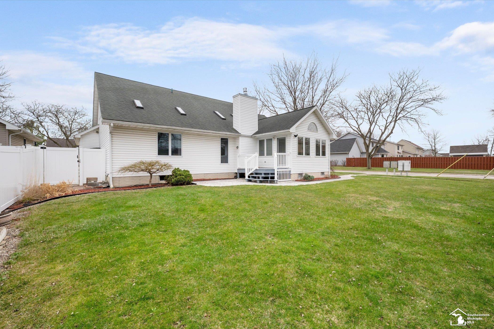 730 Jennie Place Road, Monroe, MI, 48161