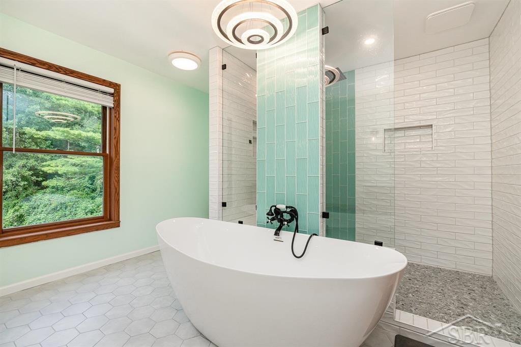 3727 E Julie Ann Drive, Midland, MI, 48642