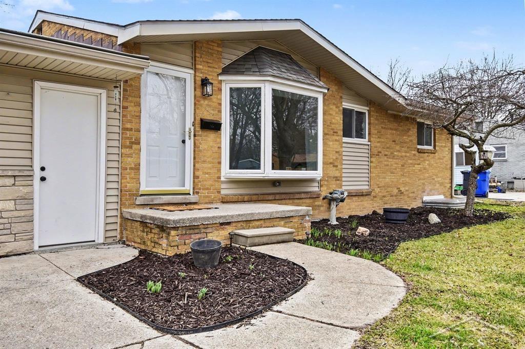 413 Wilson Drive, Midland, MI, 48642