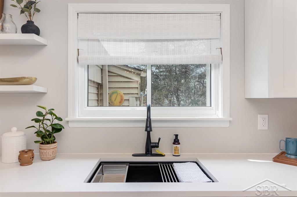 413 Wilson Drive, Midland, MI, 48642