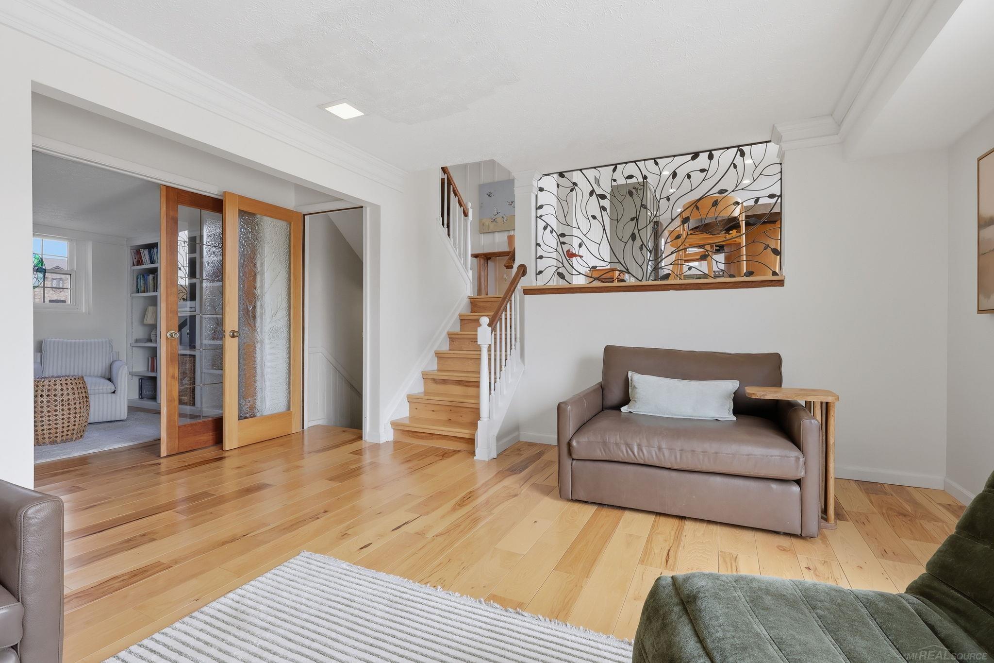 495 Lakes Edge Drive, Oxford, MI, 48371