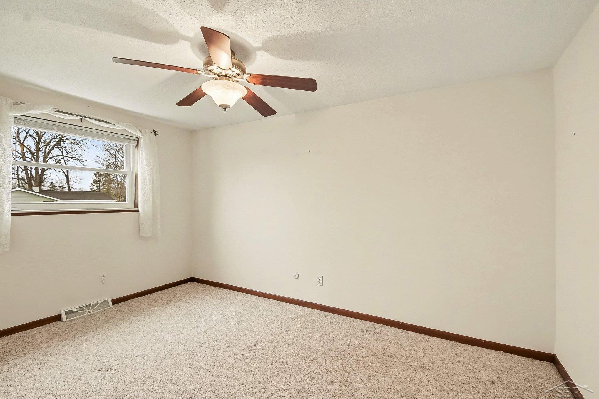 531 W Dawn Drive, Freeland, MI, 48623