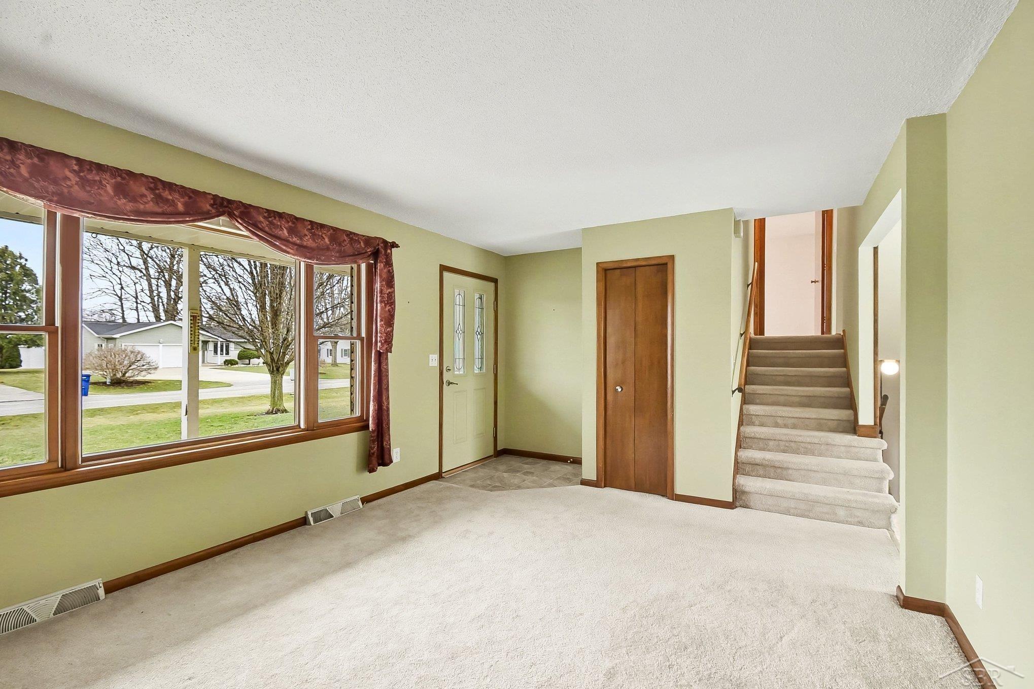 531 W Dawn Drive, Freeland, MI, 48623