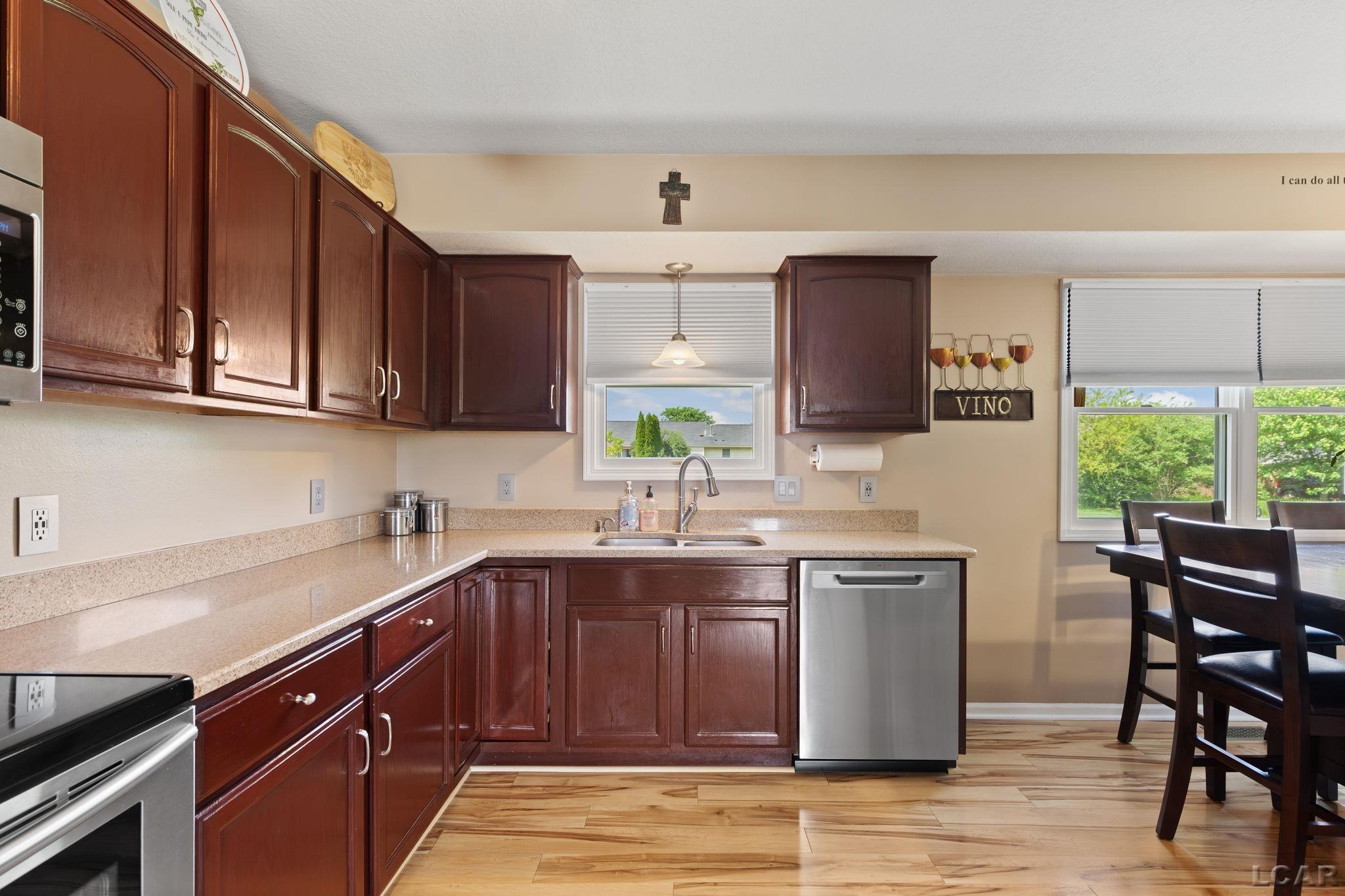 3564 Sapphire Drive, Adrian, MI, 49221