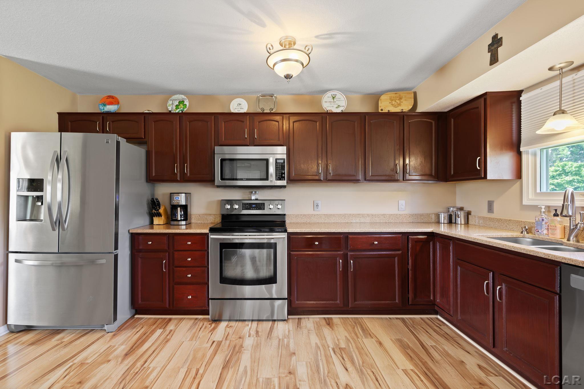 3564 Sapphire Drive, Adrian, MI, 49221