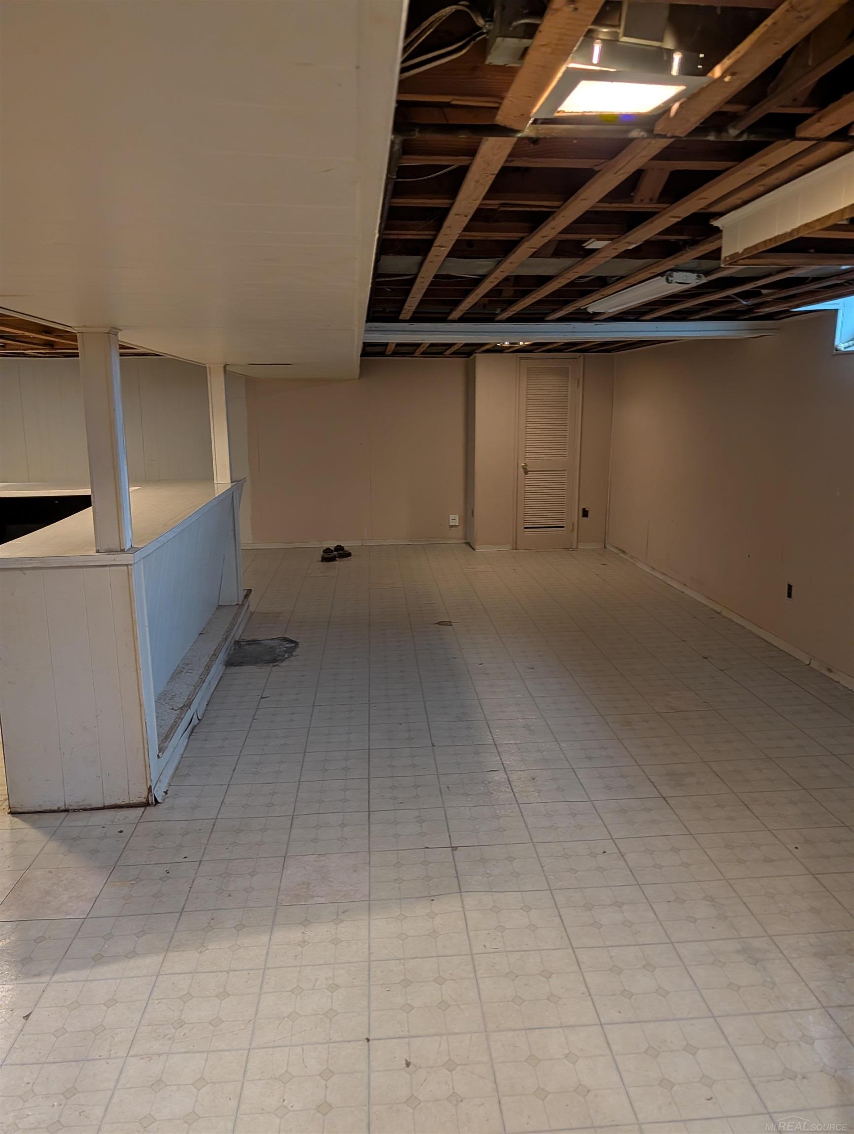 24876 Dale Street, Eastpointe, MI, 48021