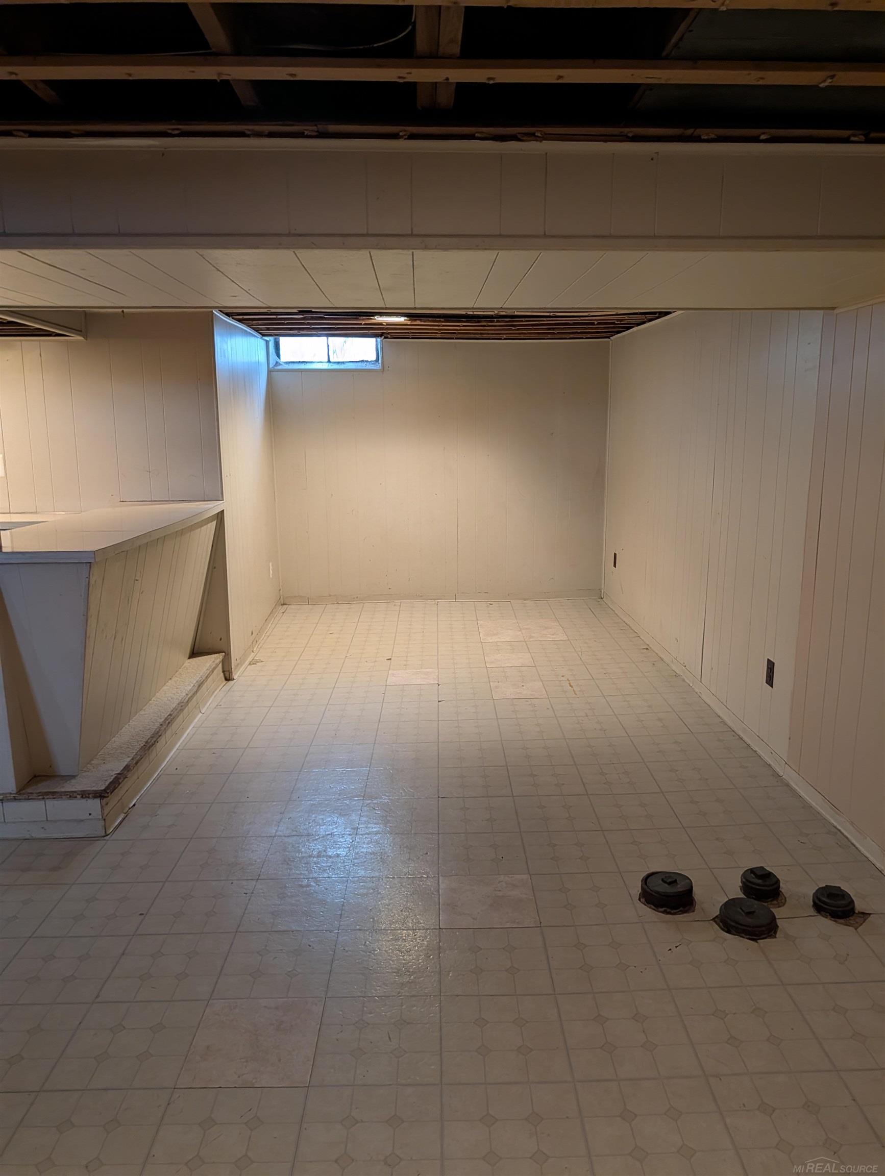 24876 Dale Street, Eastpointe, MI, 48021