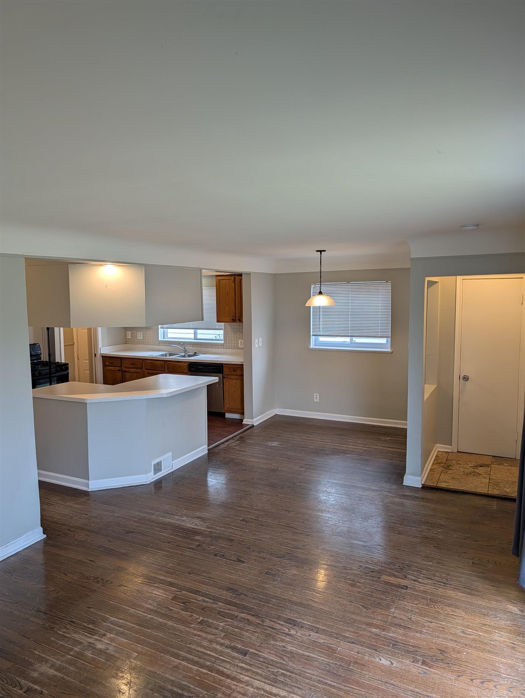 24876 Dale Street, Eastpointe, MI, 48021