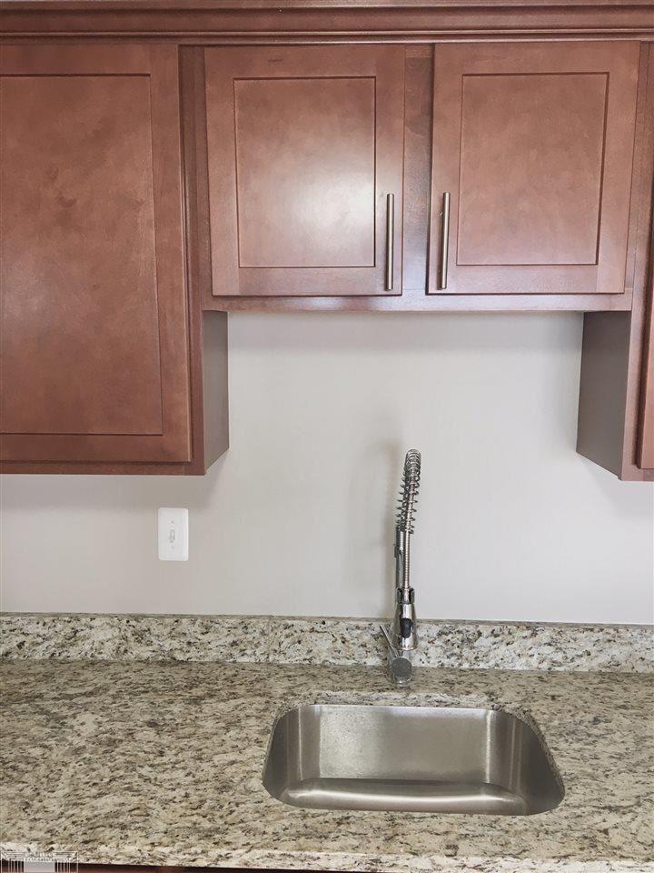 250 E Harbortown UNIT&nbsp;1006 Drive UNIT&nbsp;1006, Detroit, MI, 48207